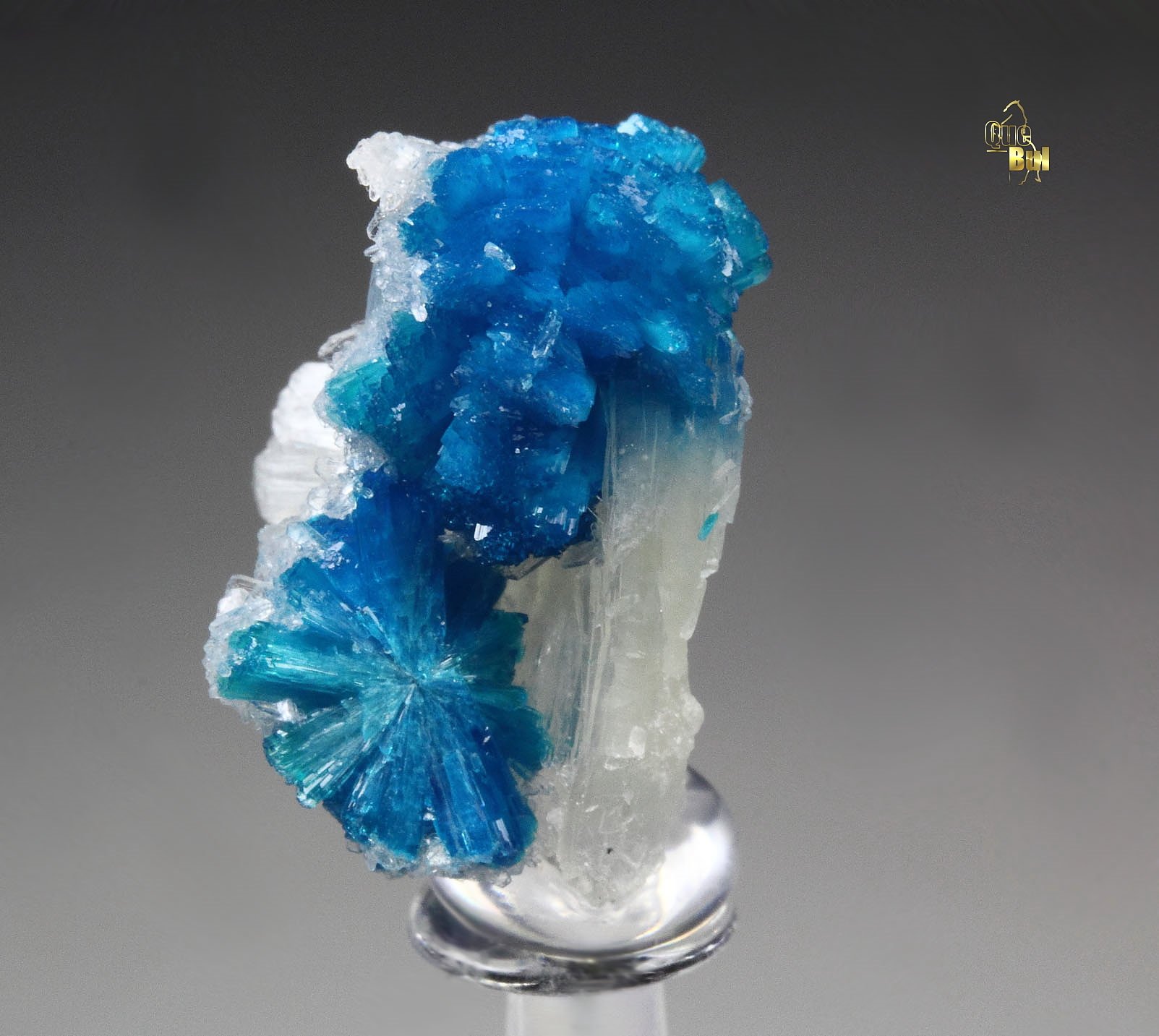 CAVANSITE, STILBITE