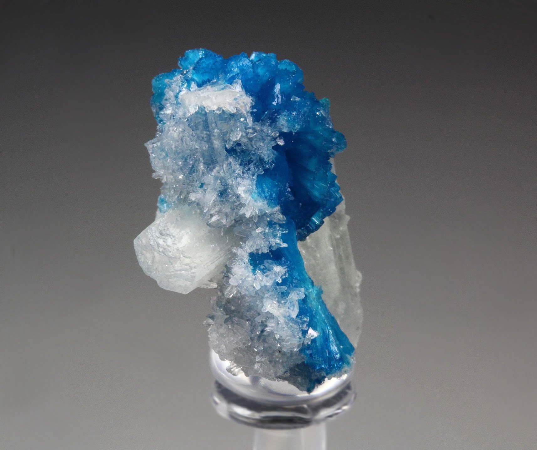 CAVANSITE, STILBITE