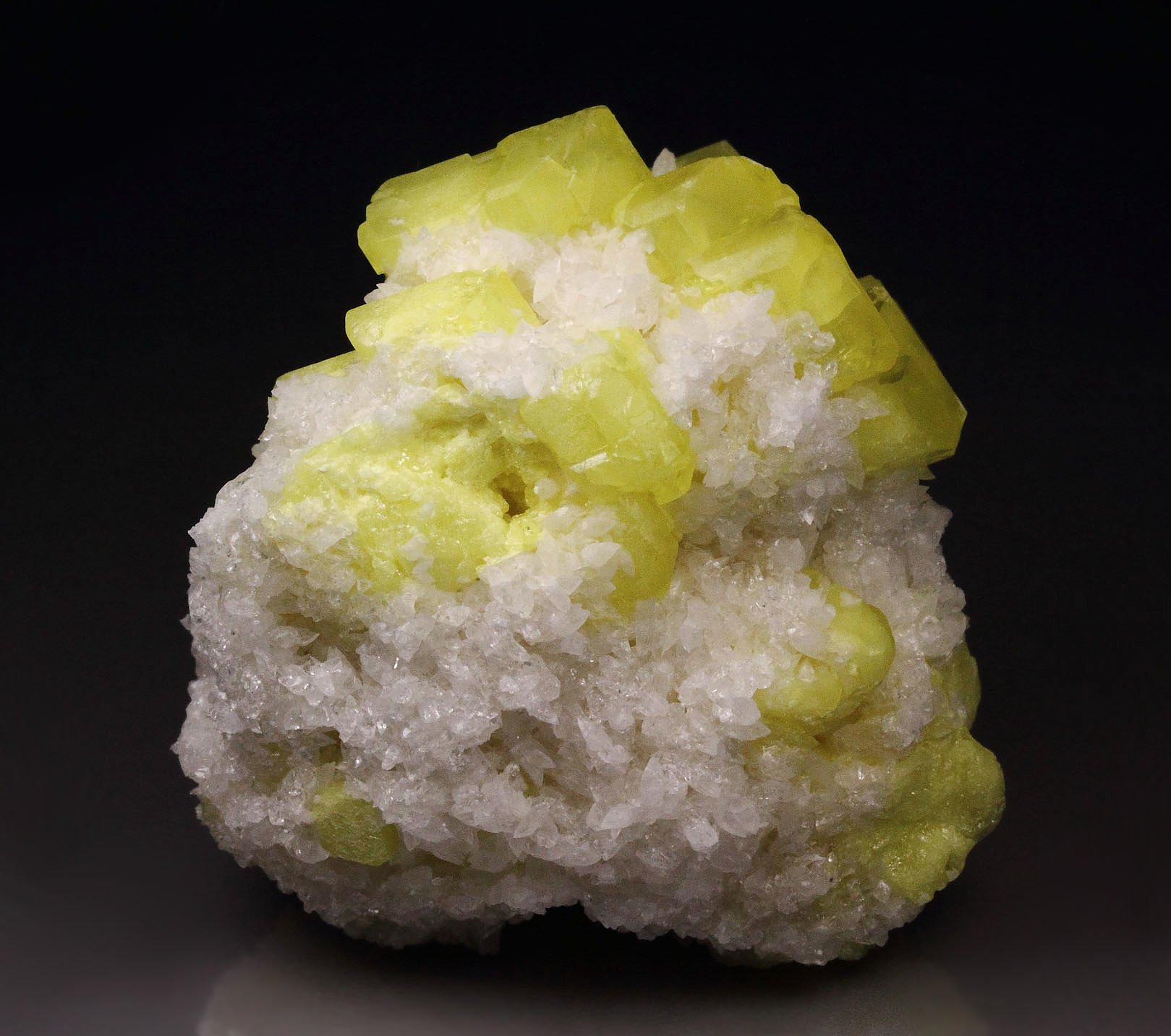 SULPHUR, ARAGONITE