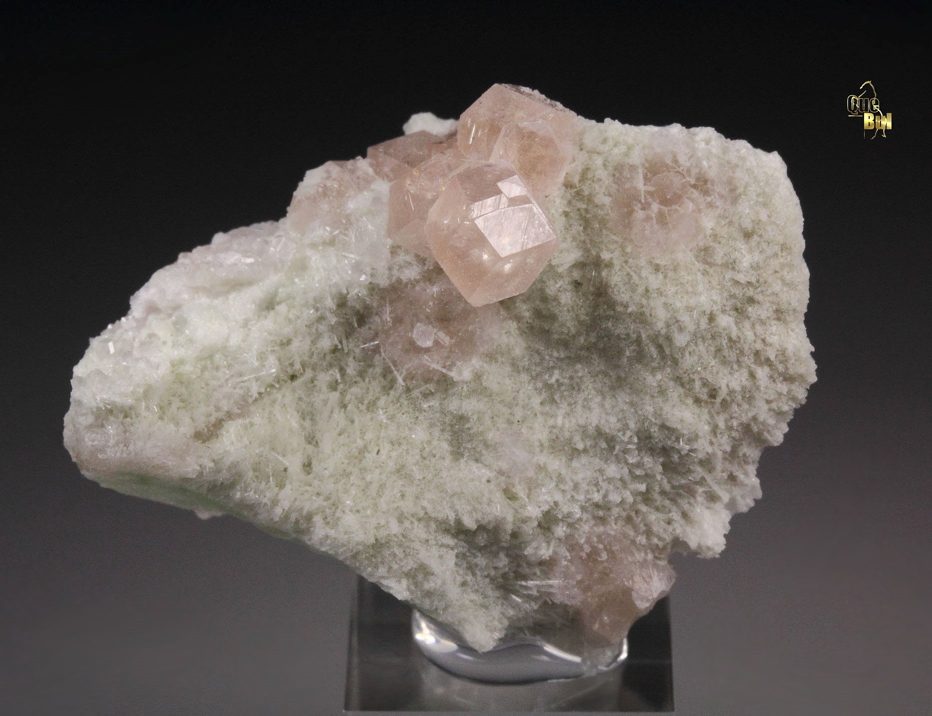 gem pink GARNET var. GROSSULAR, DIOPSIDE