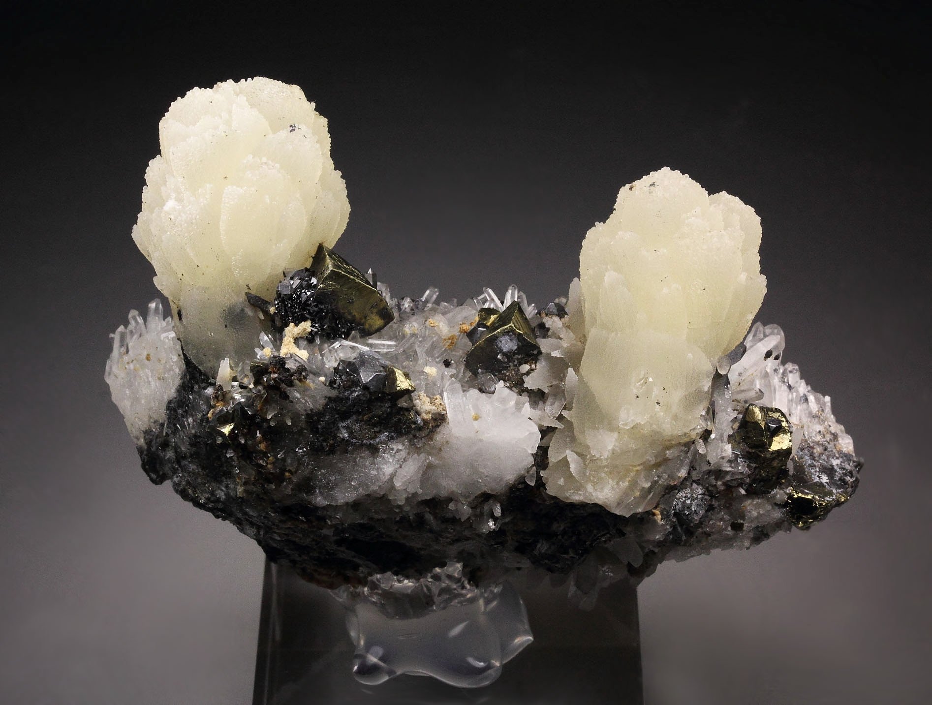 CALCITE, CHALCOPYRITE, GALENA, QUARTZ