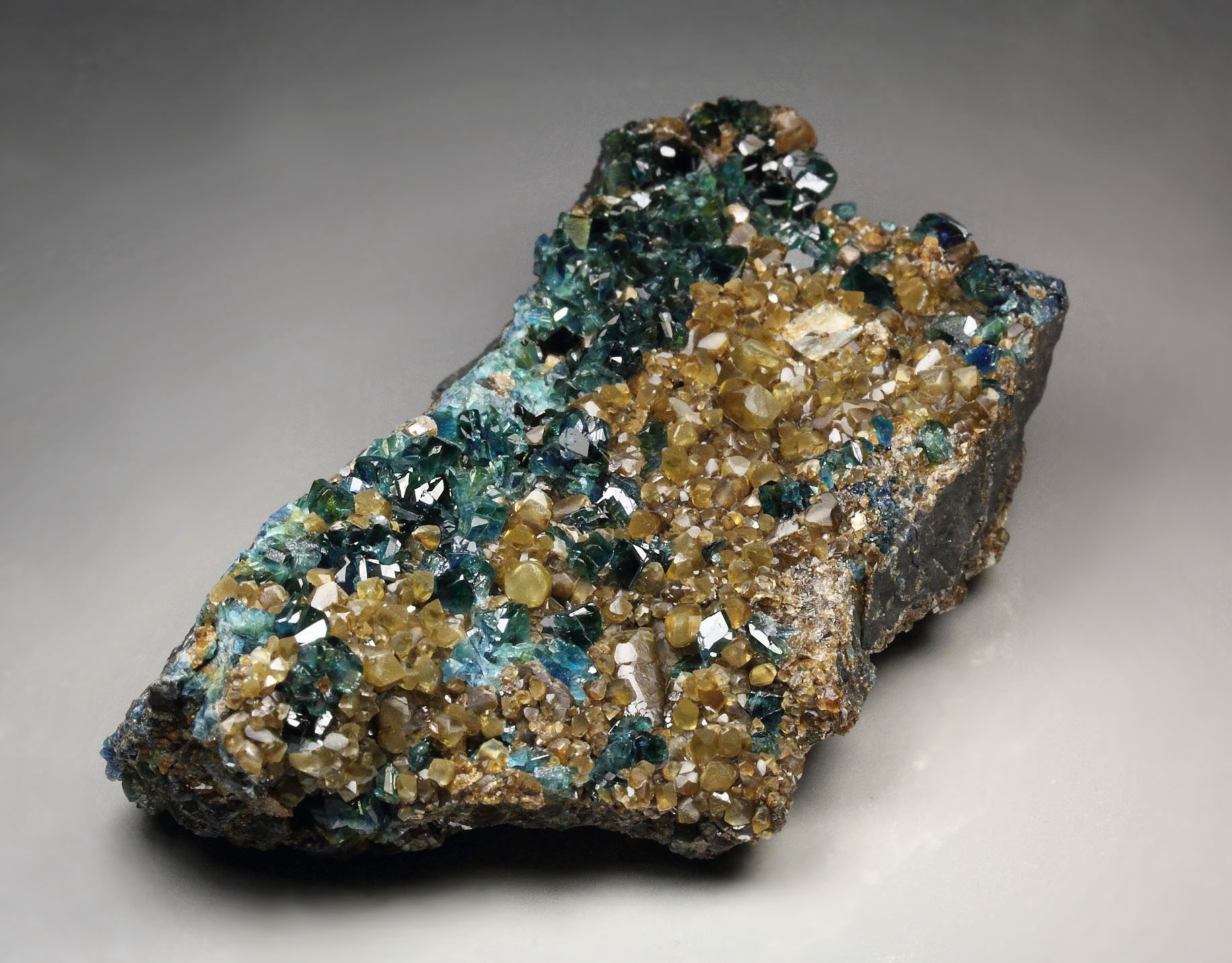 gemmy LAZULITE, SIDERITE, gemmy KULANITE 