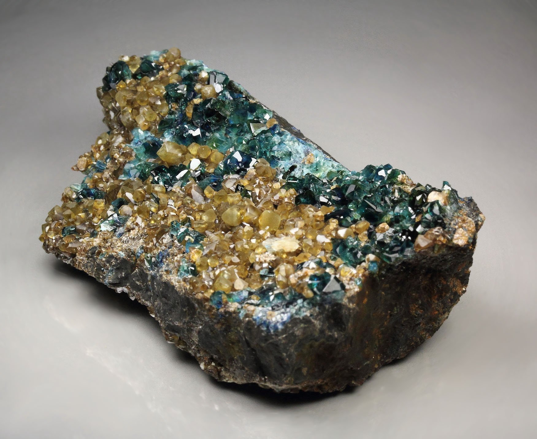 gemmy LAZULITE, SIDERITE, gemmy KULANITE 