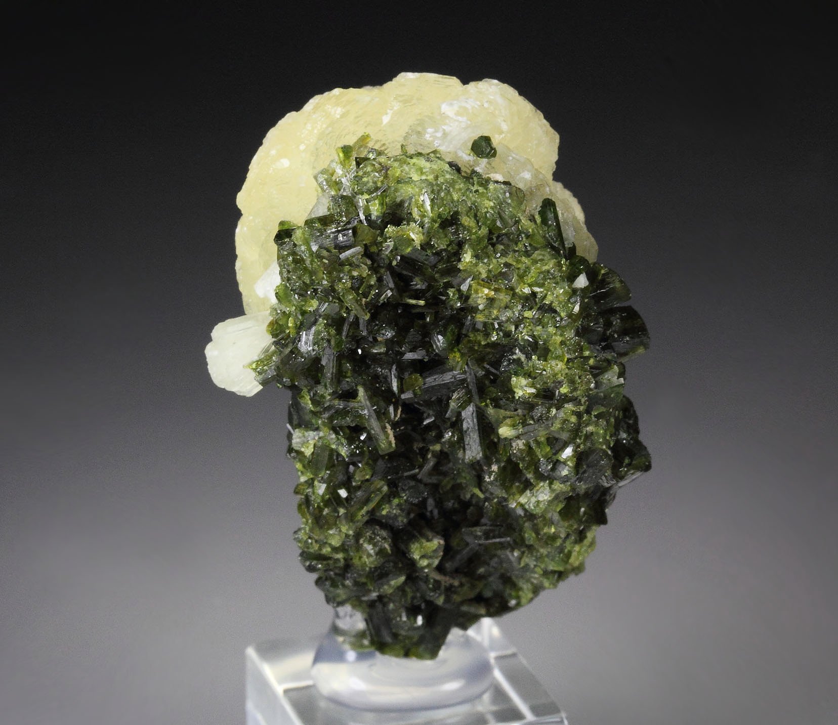 STILBITE-STELLERITE series, PREHNITE, EPIDOTE