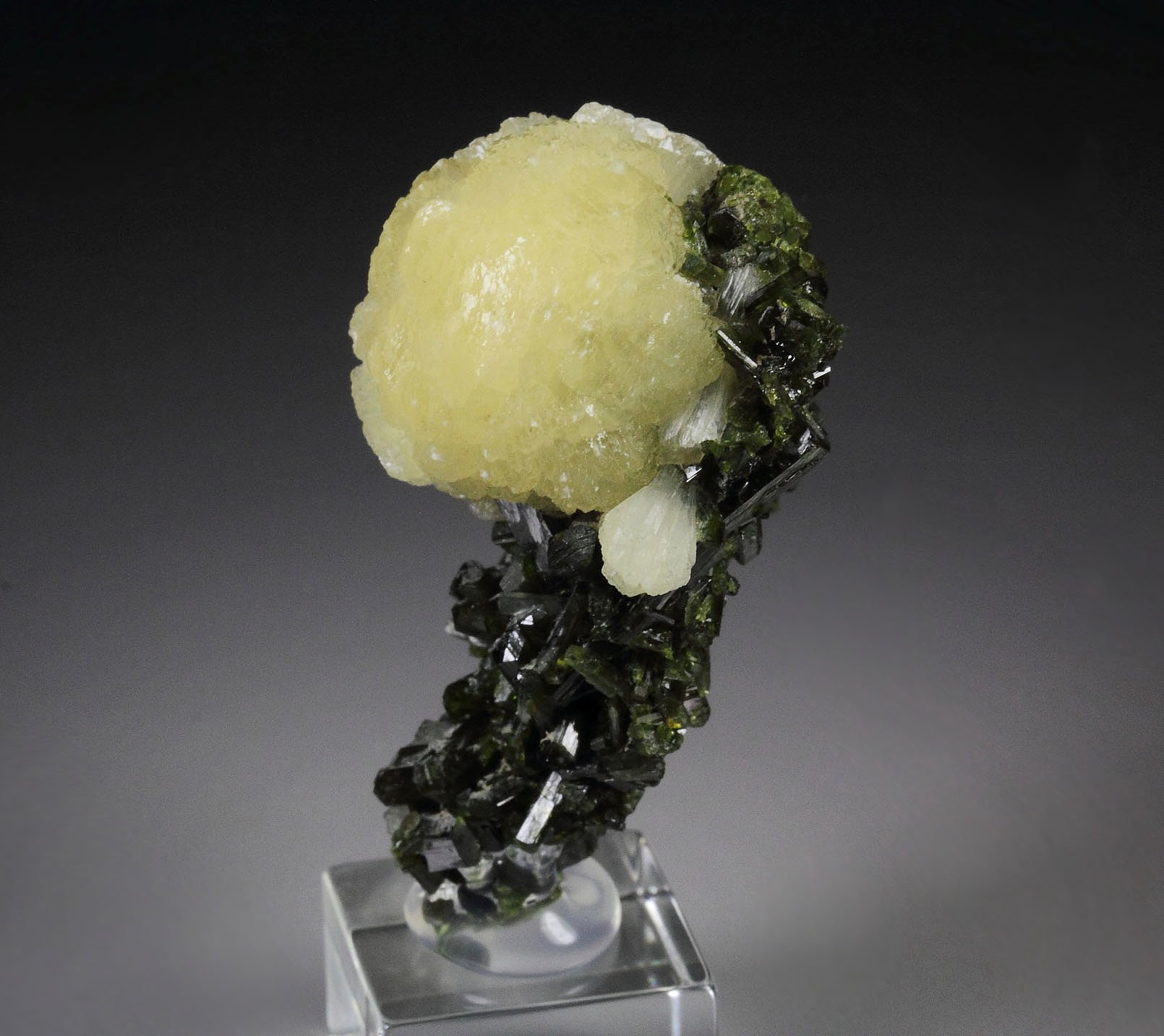 STILBITE-STELLERITE series, PREHNITE, EPIDOTE