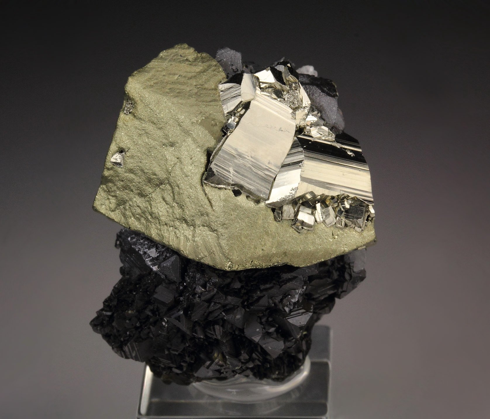 CHALCOPYRITE, PYRITE, SPHALERITE, QUARTZ