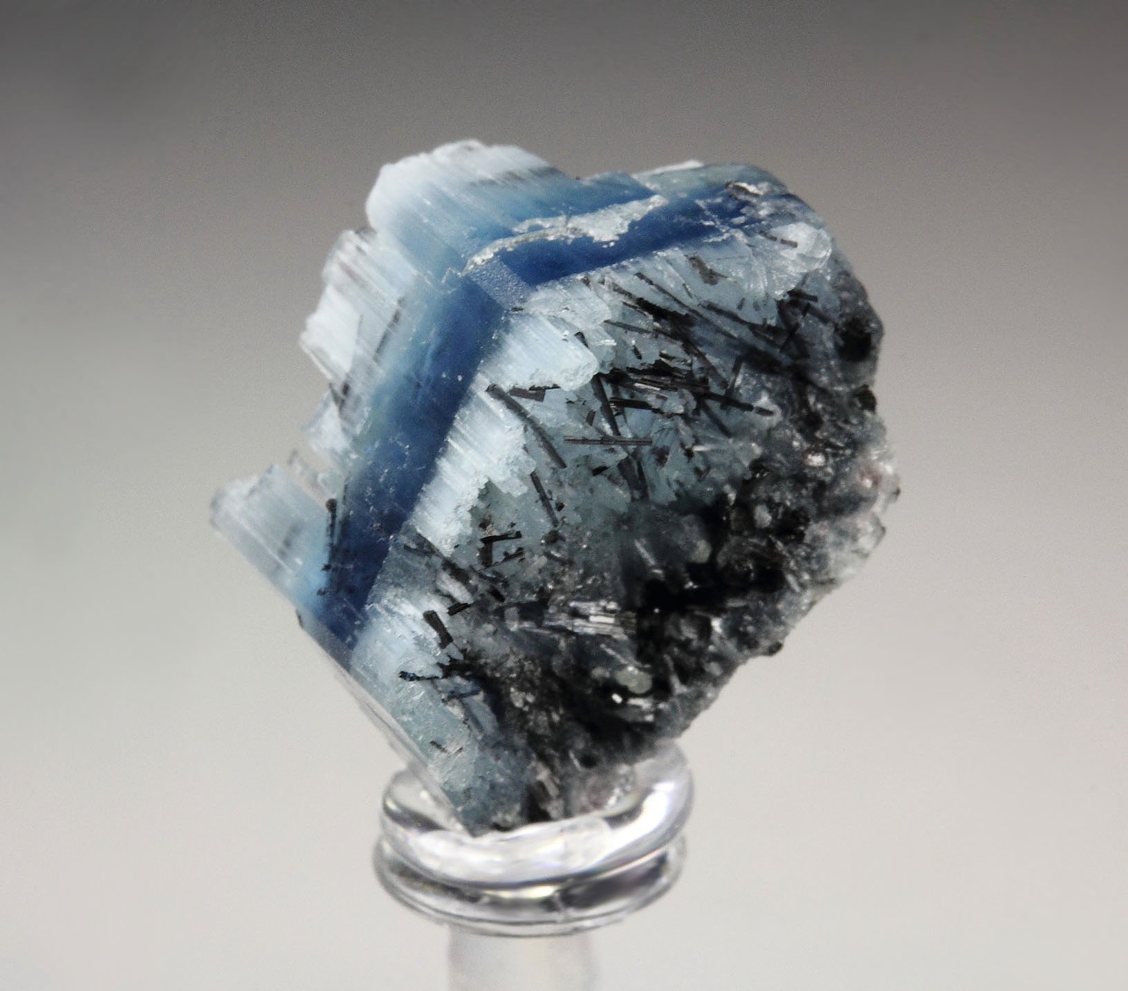 BERYL var. ALKALI-BERYL, TOURMALINE var. SCHORL