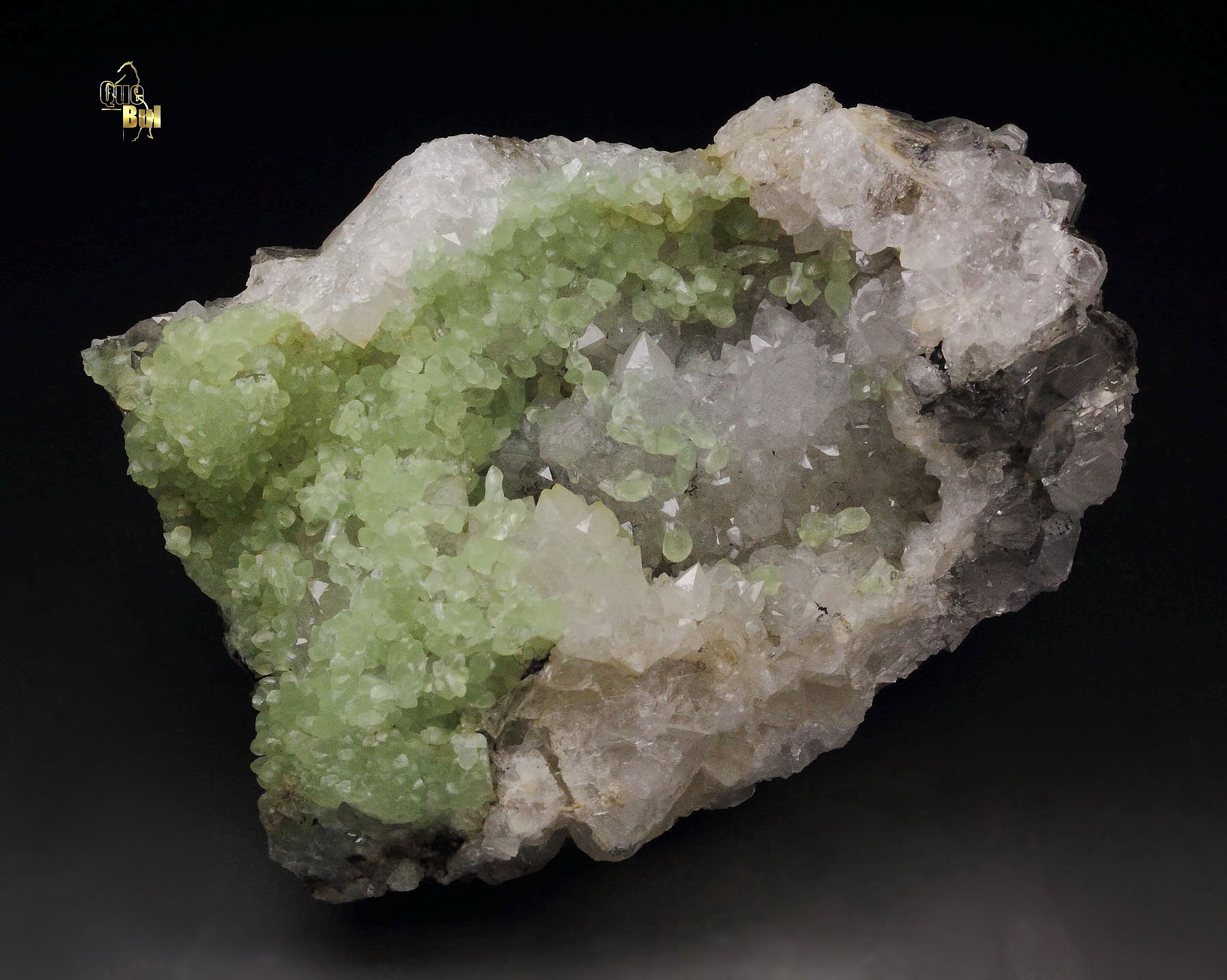 SMITHSONITE, QUARTZ, FLUORITE