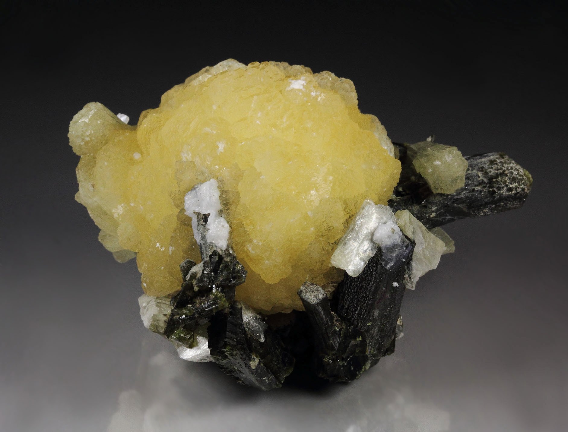 STILBITE-STELLERITE series, PREHNITE