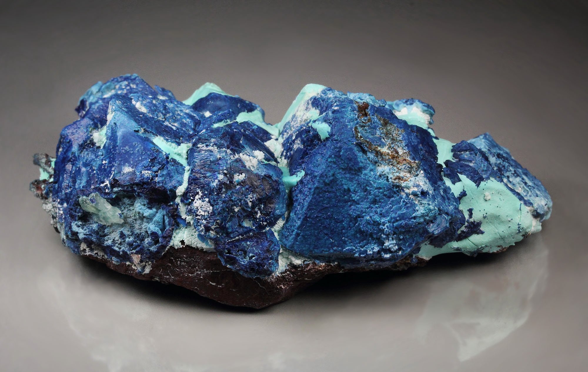 SHATTUCKITE pseudomorph after DIOPTASE after CALCITE, CHRYSOCOLLA