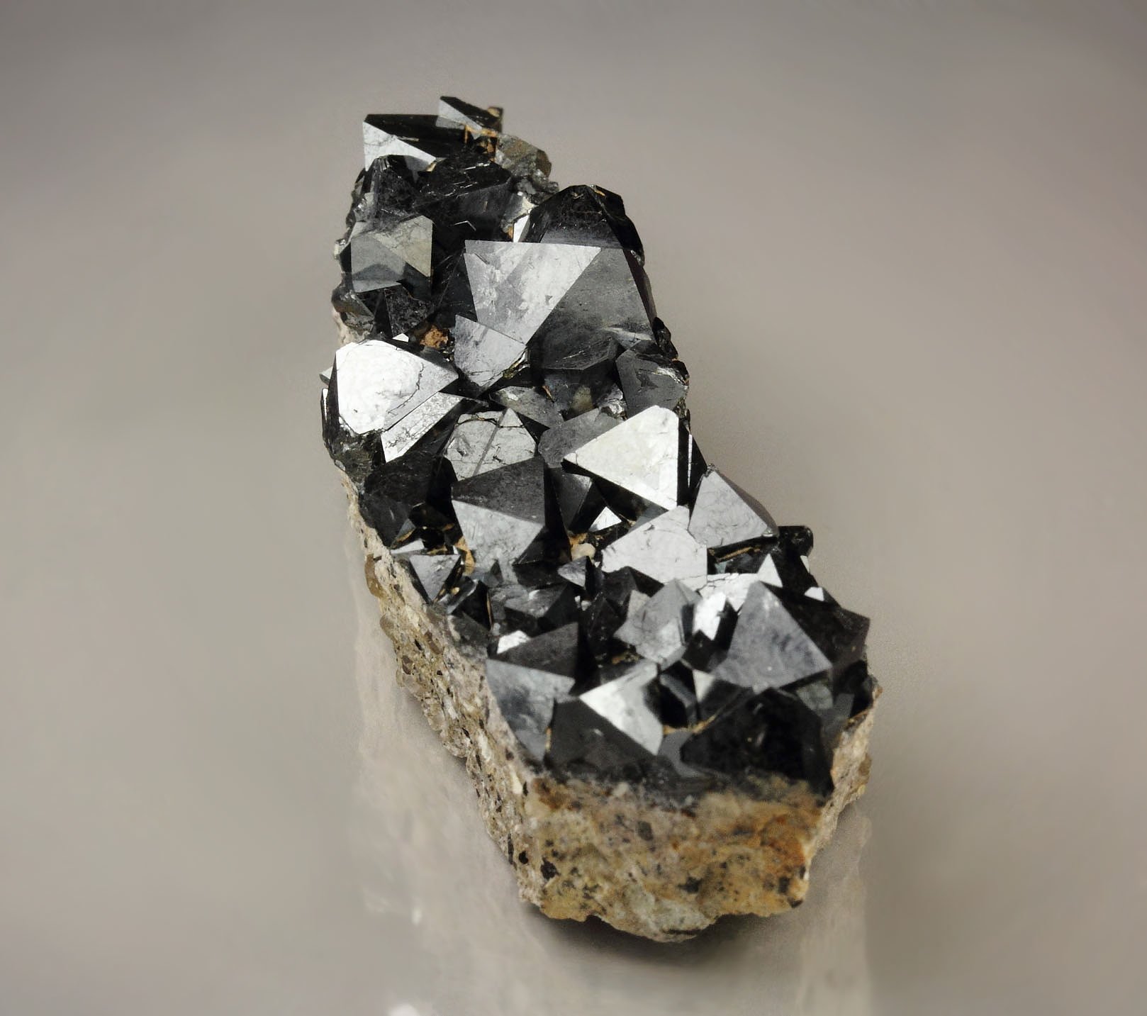 MAGNETITE