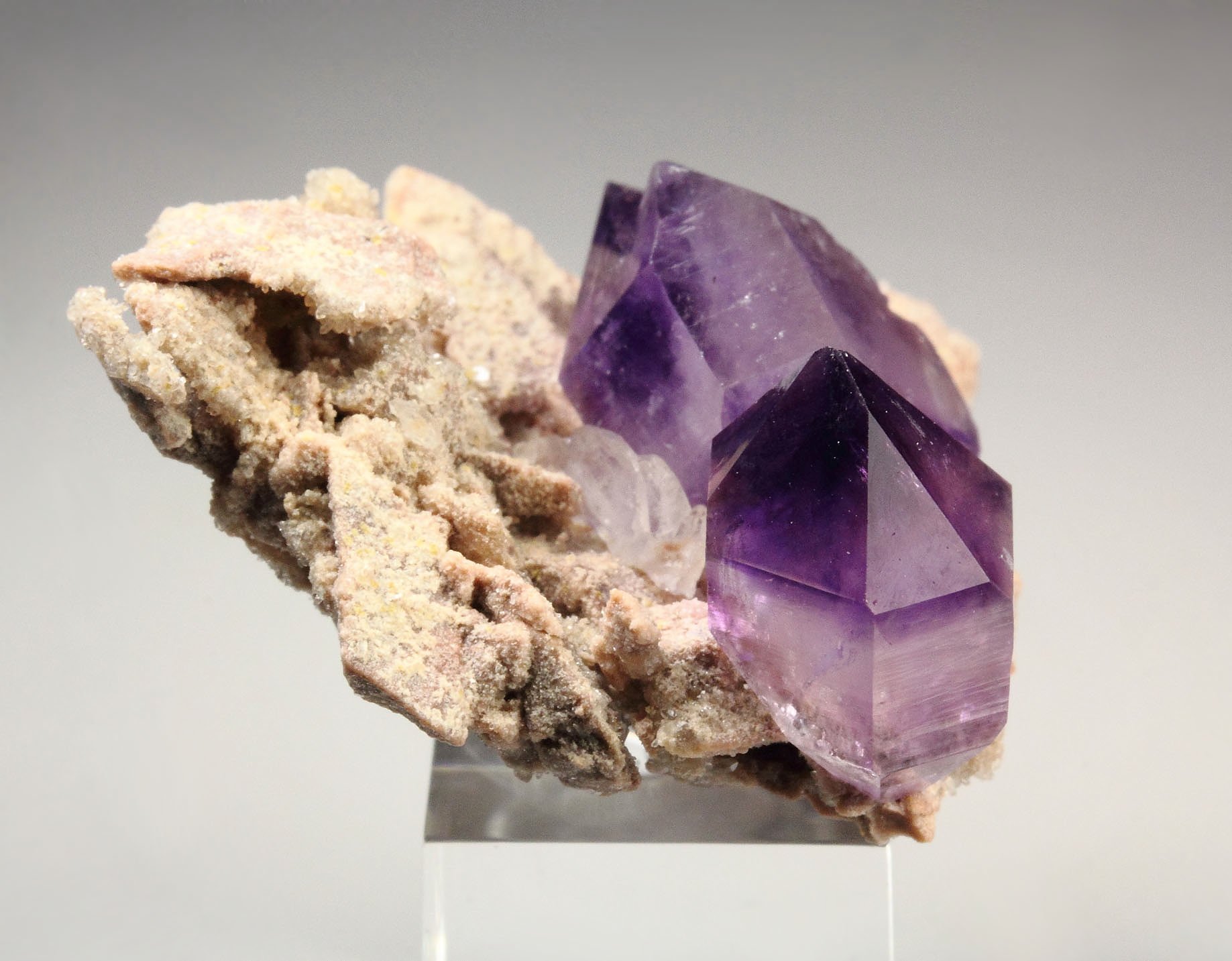 bi-terminated QUARTZ var. AMETHYST