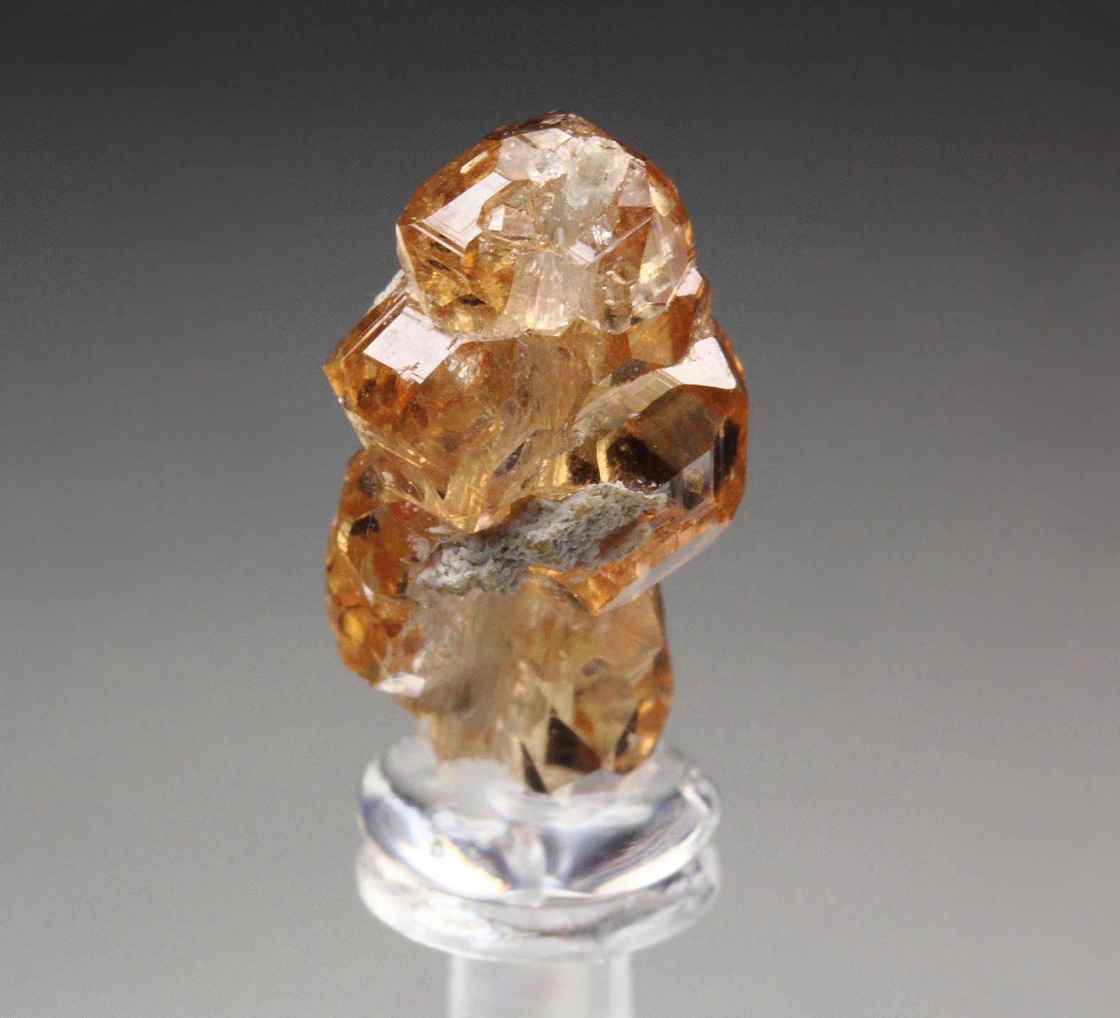 gem GARNET var. GROSSULAR