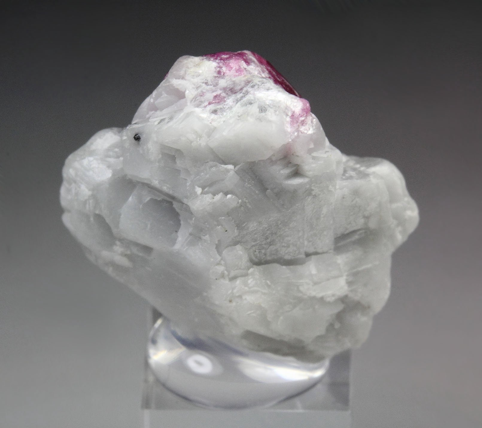 CORUNDUM var. RUBY