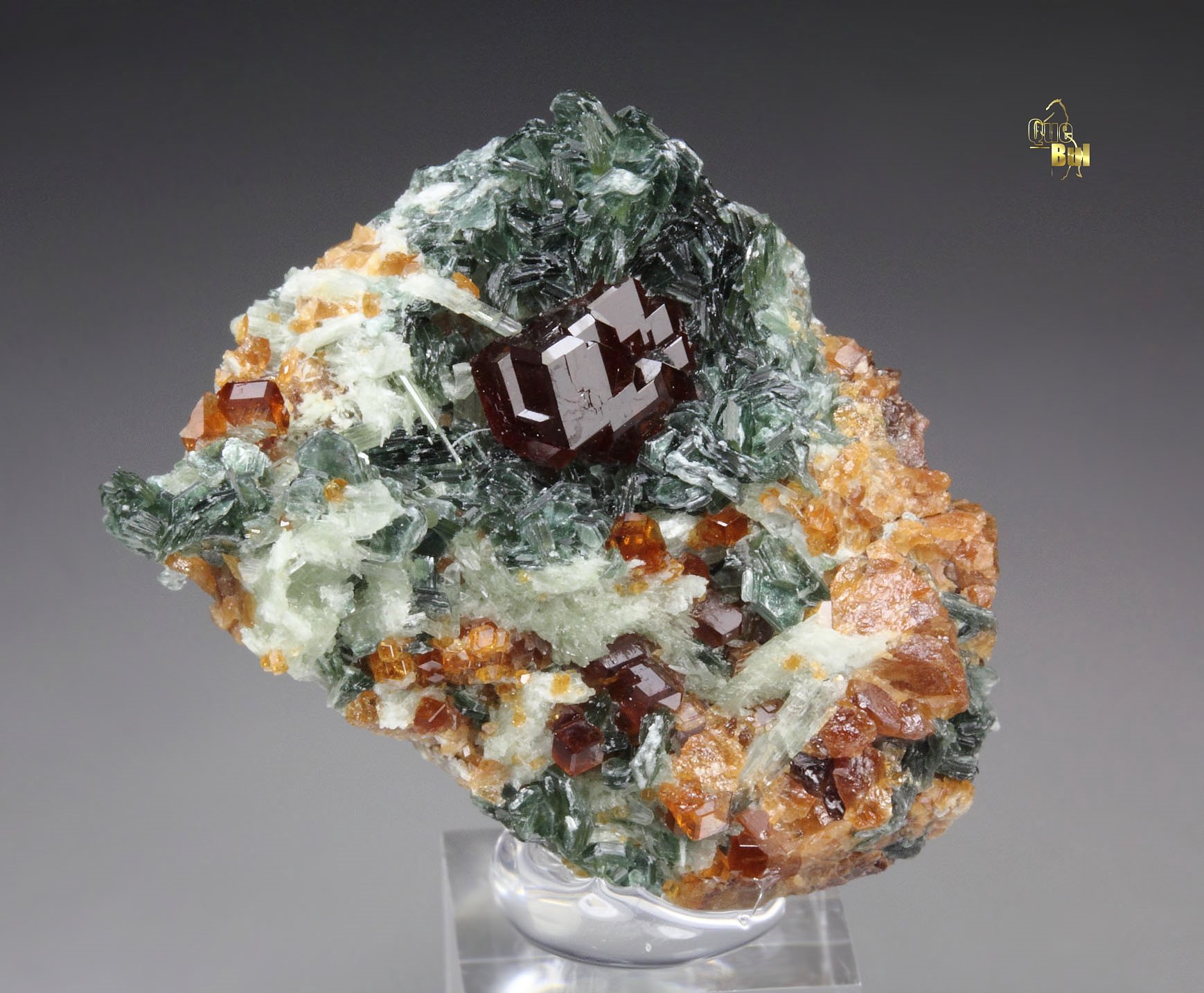 GARNET var. HESSONITE, CLINOCHLORE, DIOPSIDE