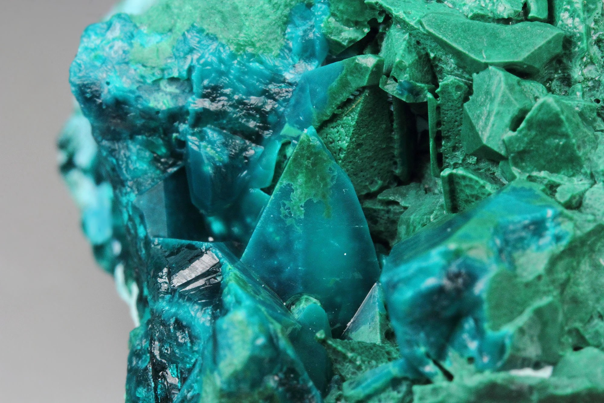 MALACHITE pseudomorph after DIOPTASE after CALCITE, CHRYSOCOLLA