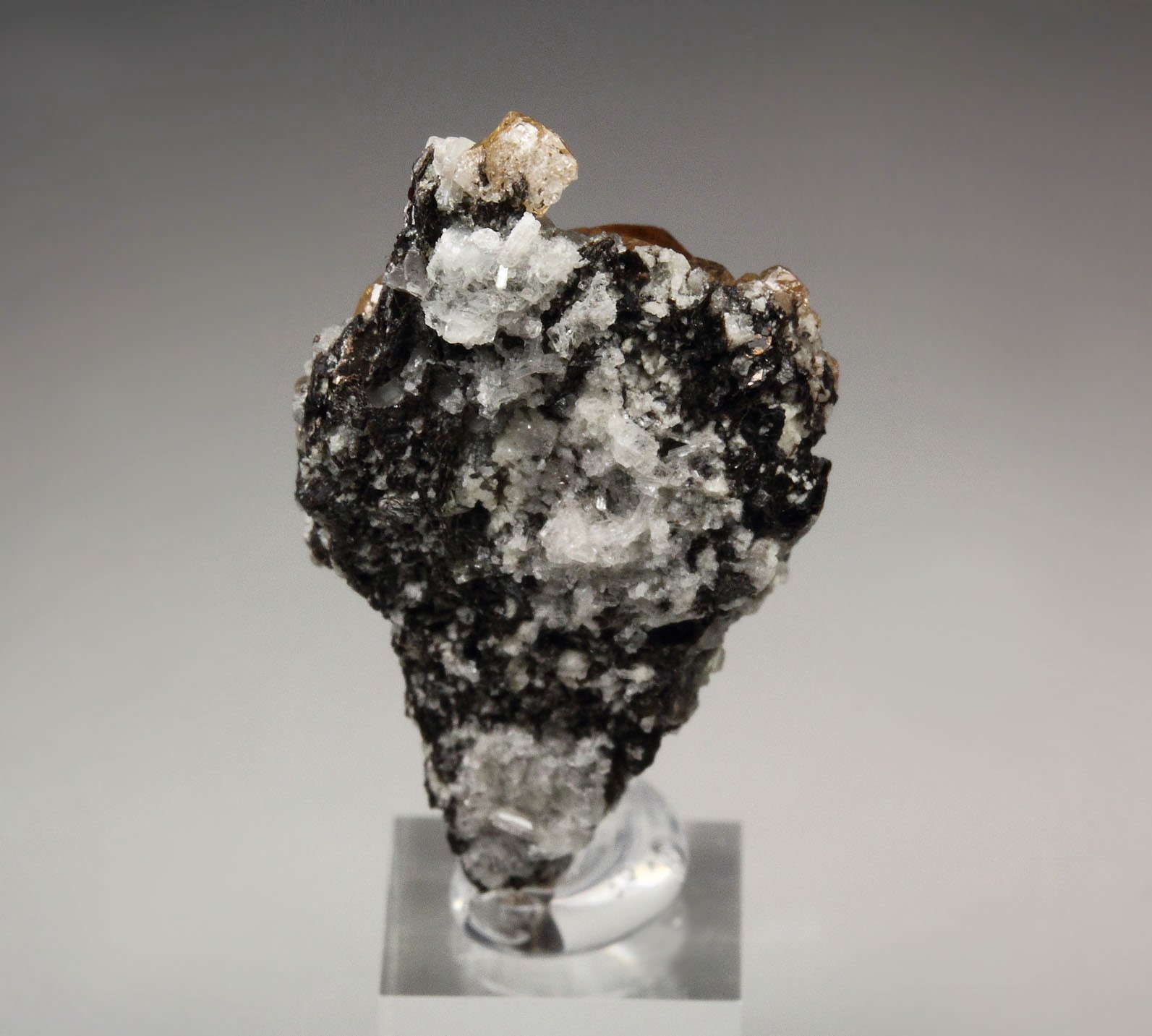 gem GARNET var. GROSSULAR