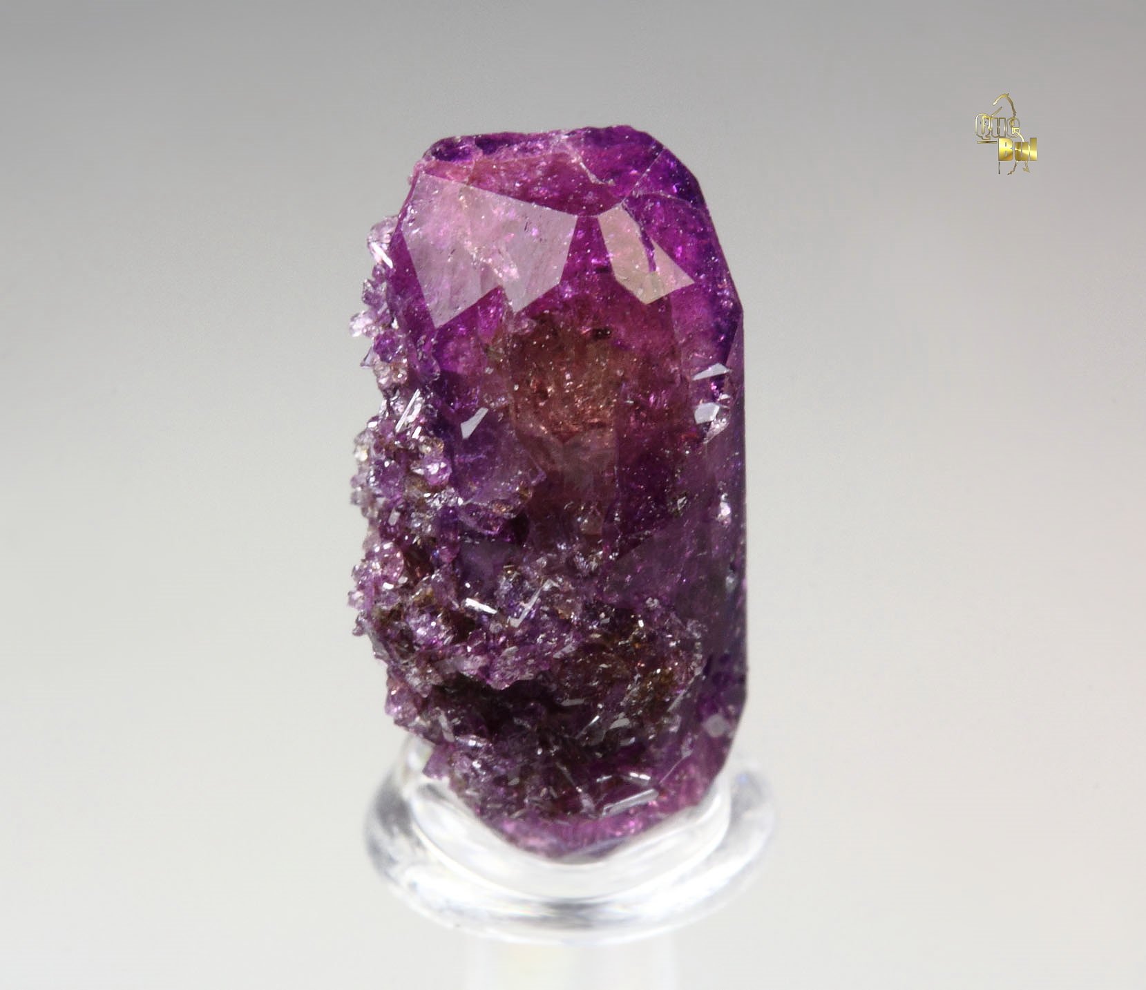 VESUVIANITE var. MANGANOAN, GARNET var. GROSSULAR