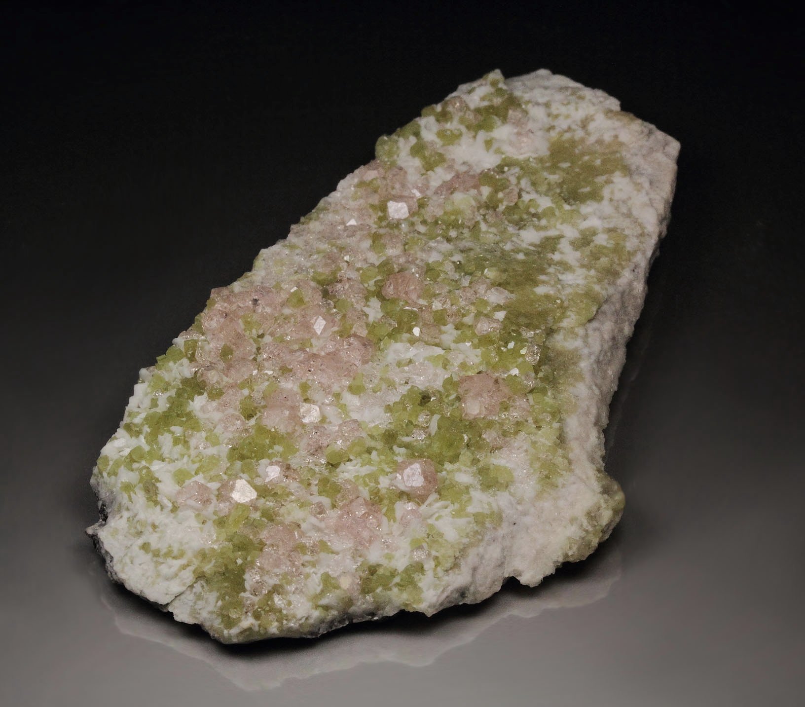 gem PINK GARNET var. GROSSULAR, DIOPSIDE, ALBITE