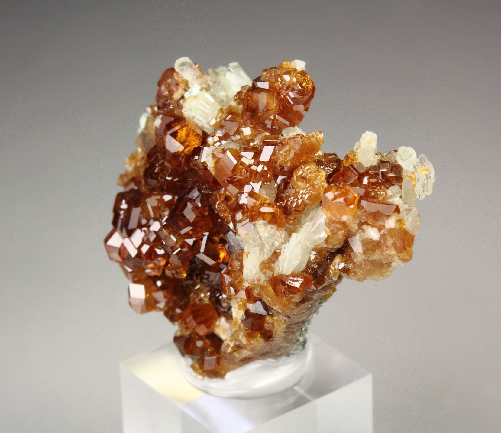 gem GARNET var. HESSONITE, DIOPSIDE, CLINOCHLORE