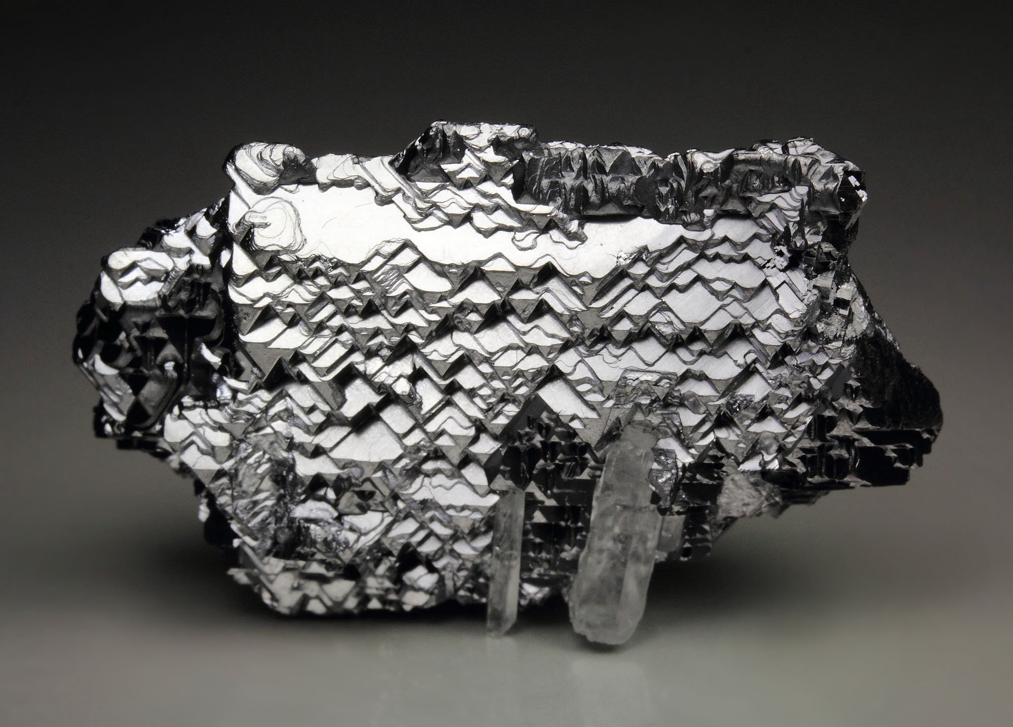 GALENA - SPINEL LAW TWIN, QUARTZ