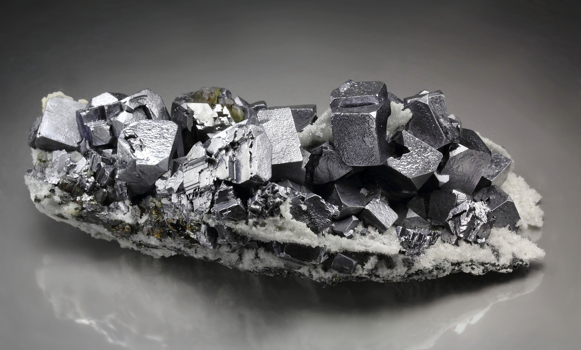 GALENA twinned, SPHALERITE 