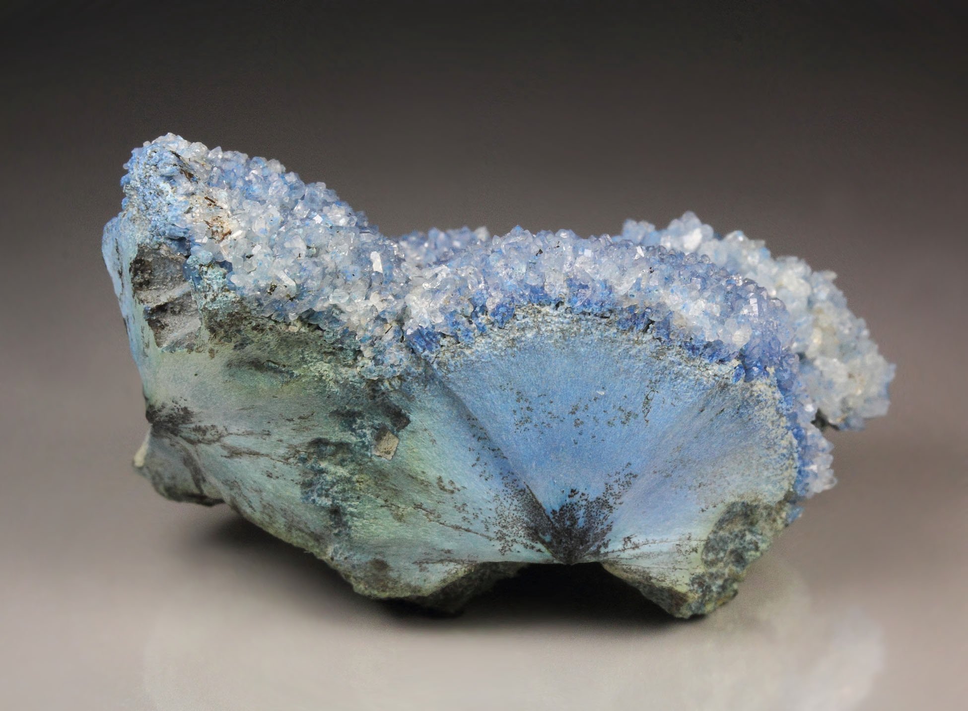 SHATTUCKITE, QUARTZ