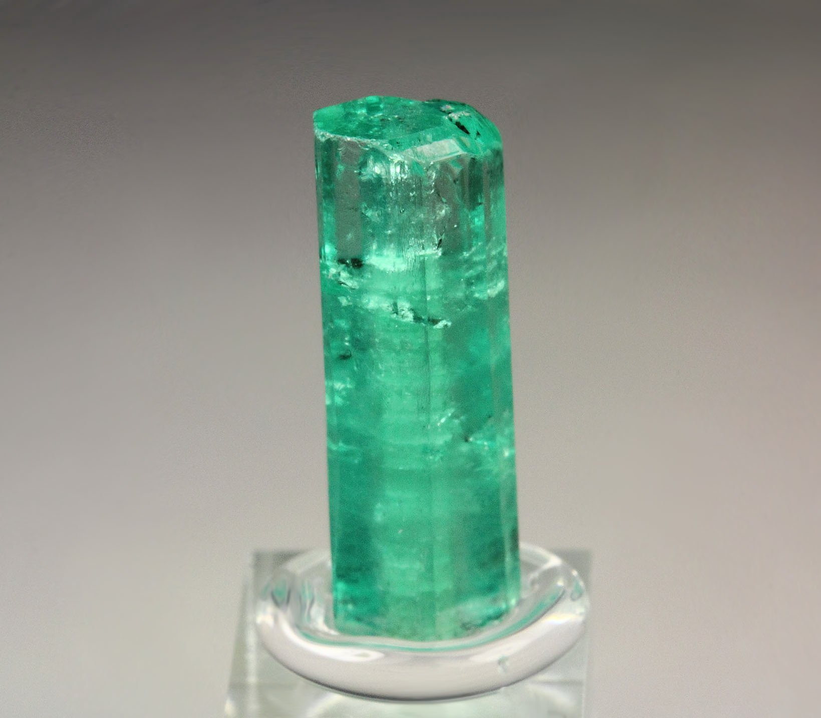 gem BERYL var. EMERALD