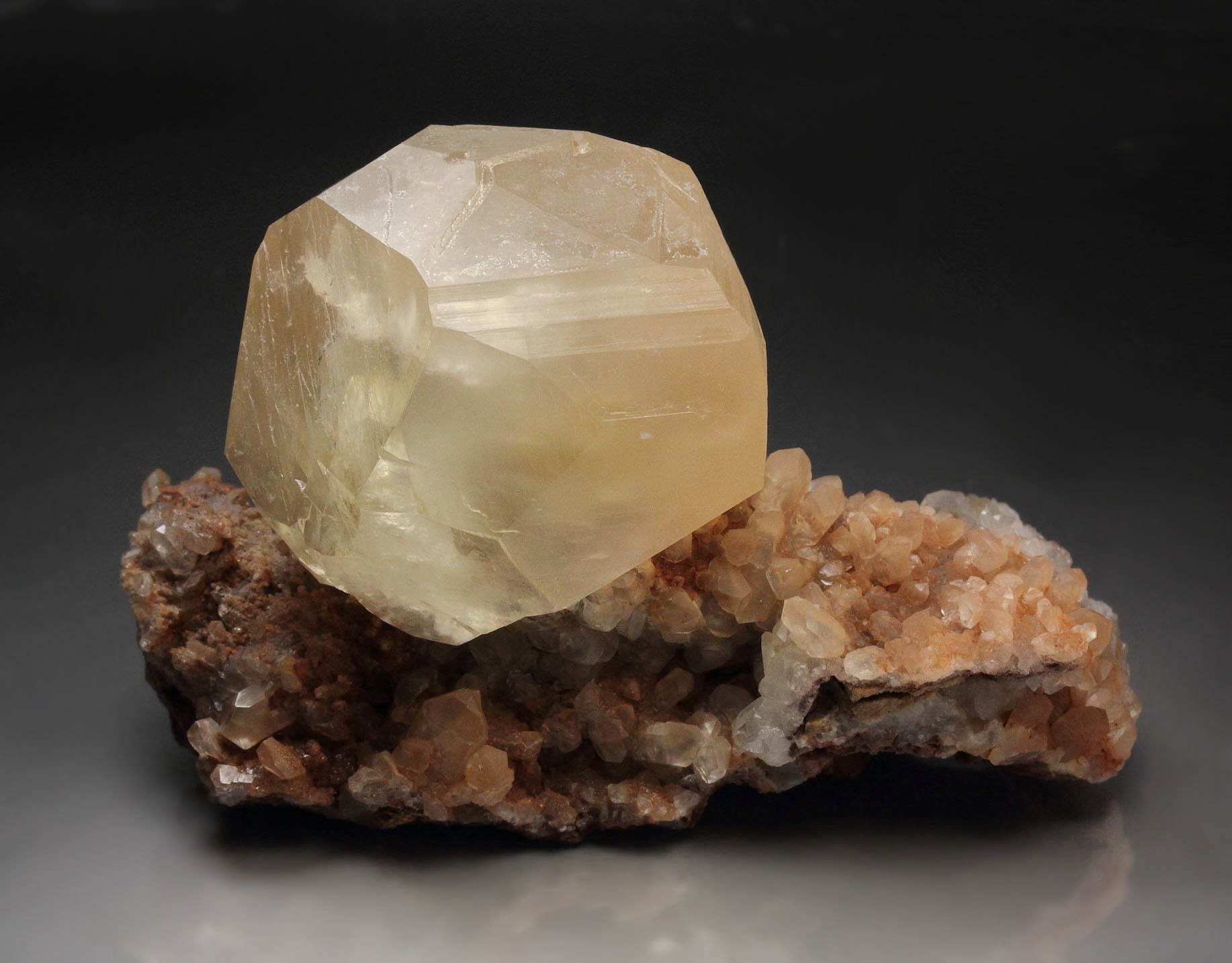 twinned CALCITE