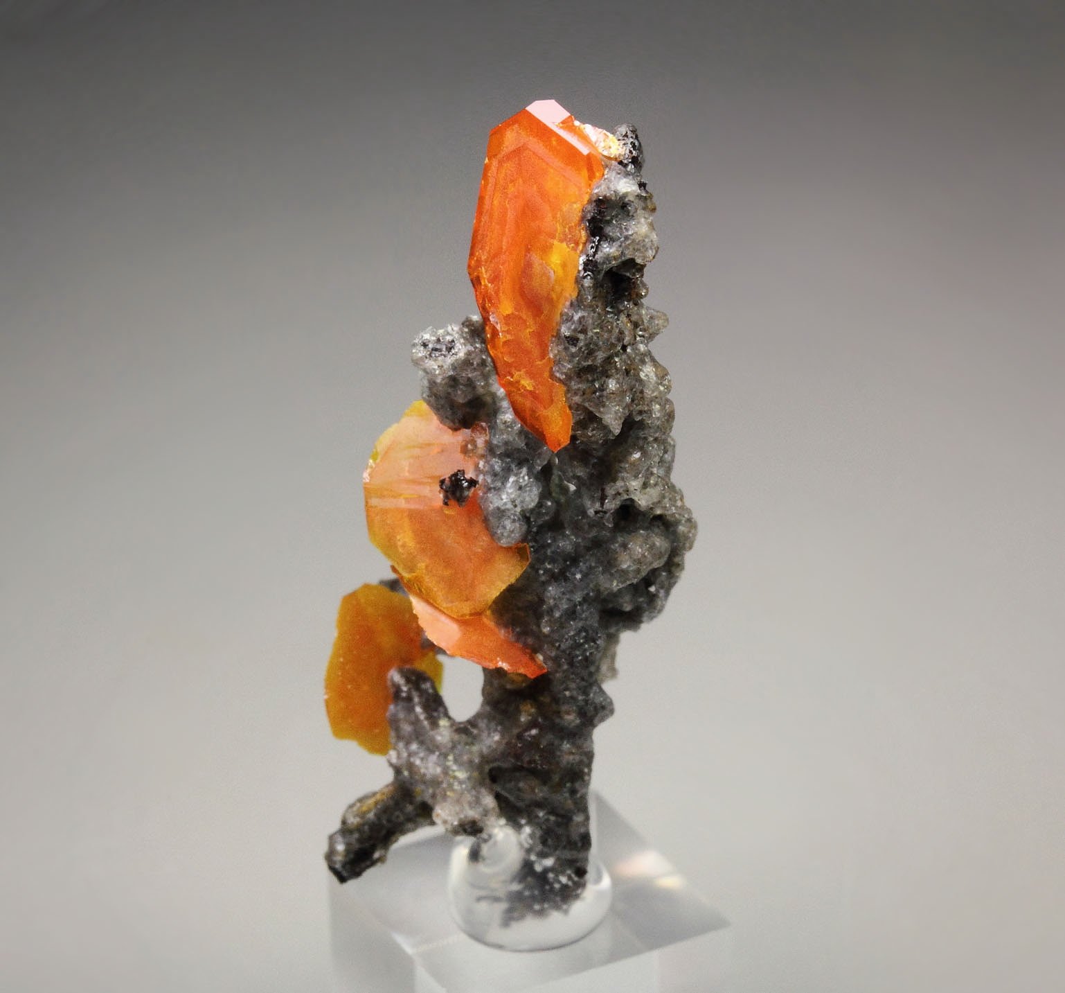 WULFENITE