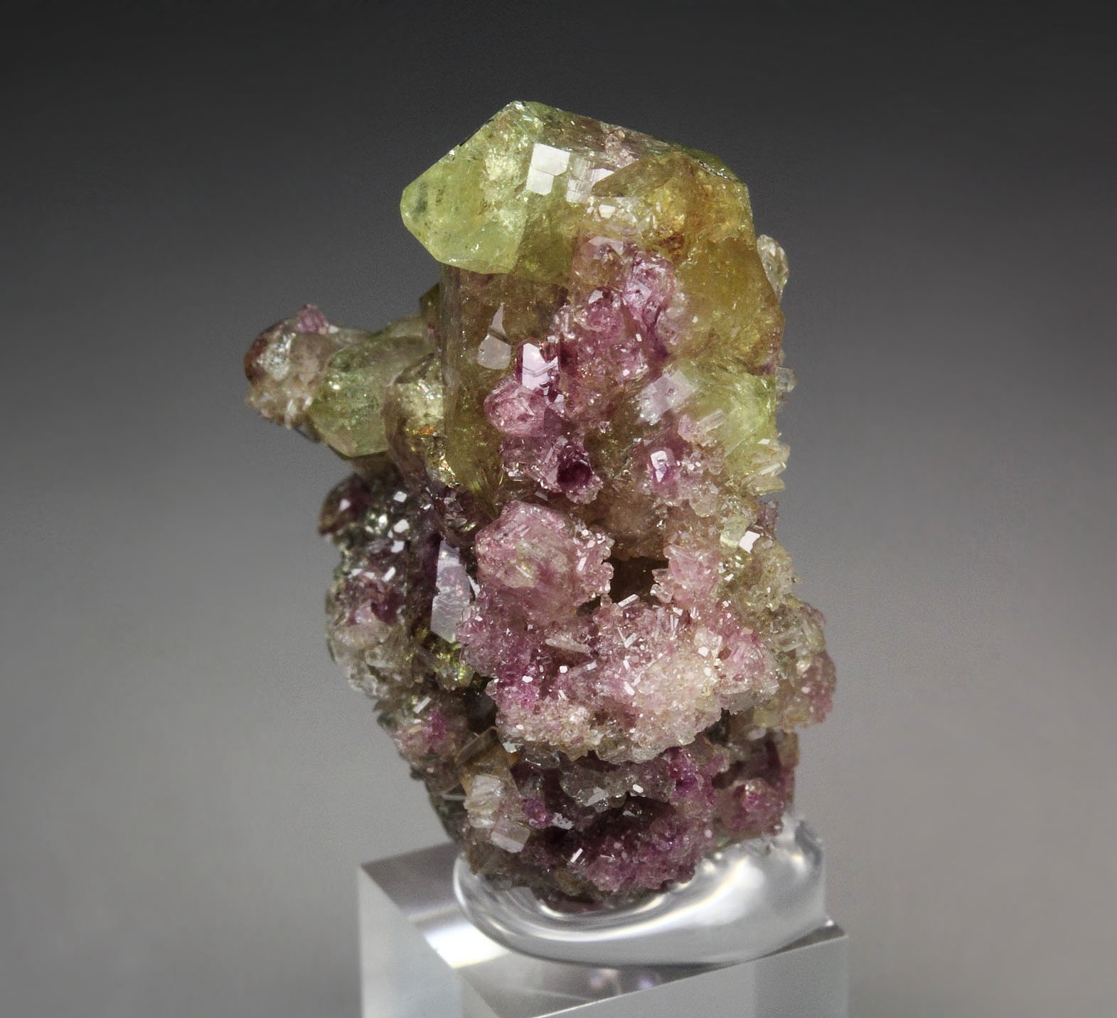 gem bi-terminated VESUVIANITE bi-color, DIOPSIDE