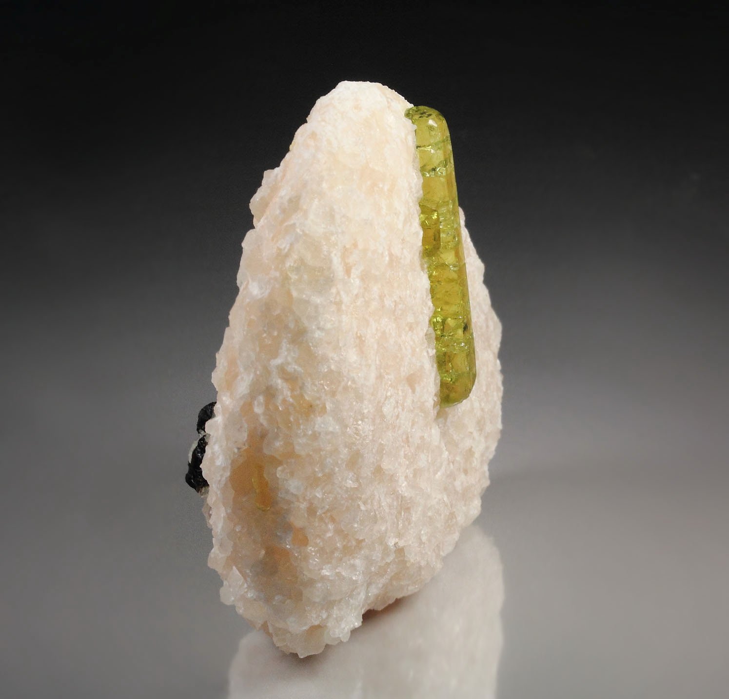 gem FLUORAPATITE bi-terminated