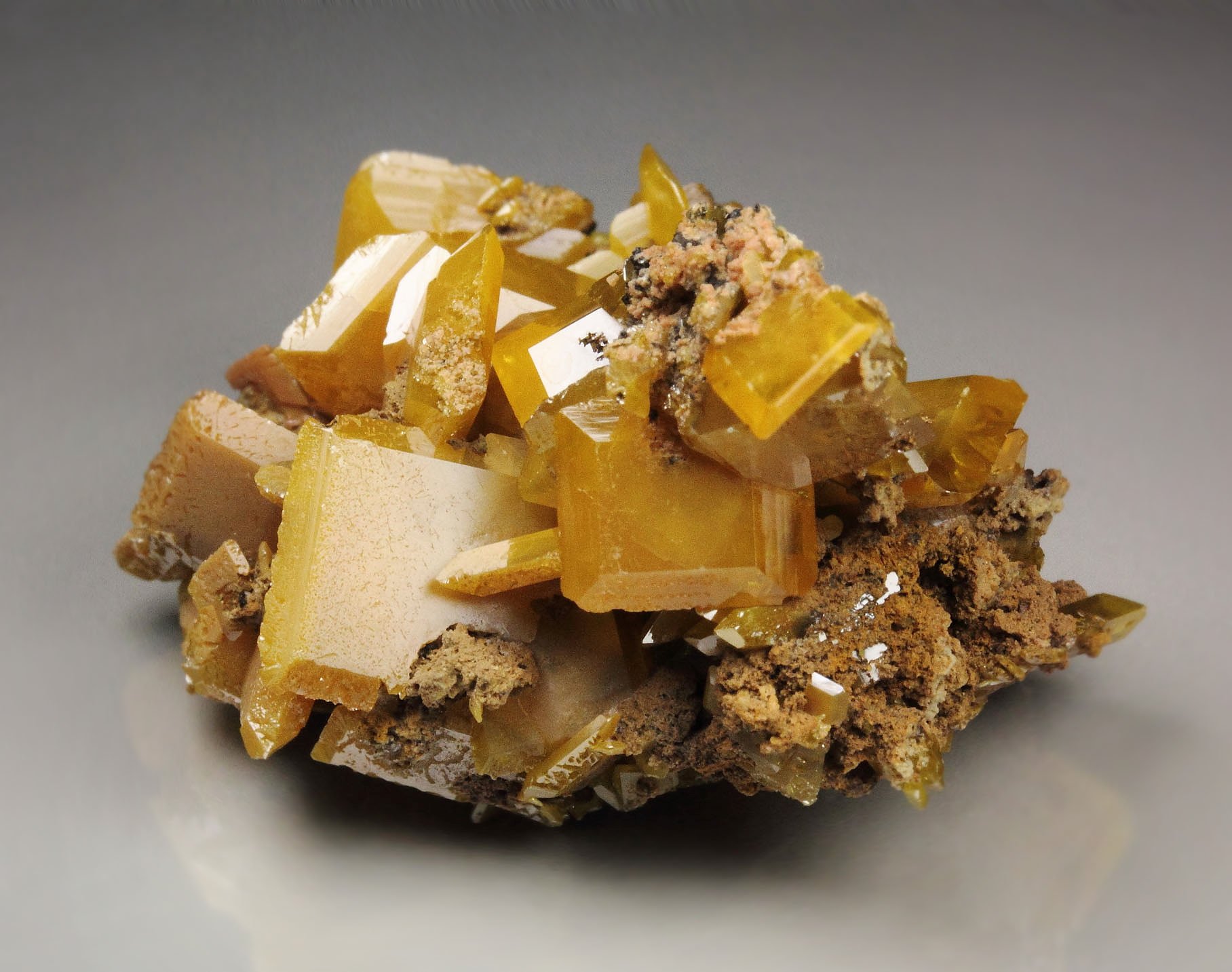 WULFENITE