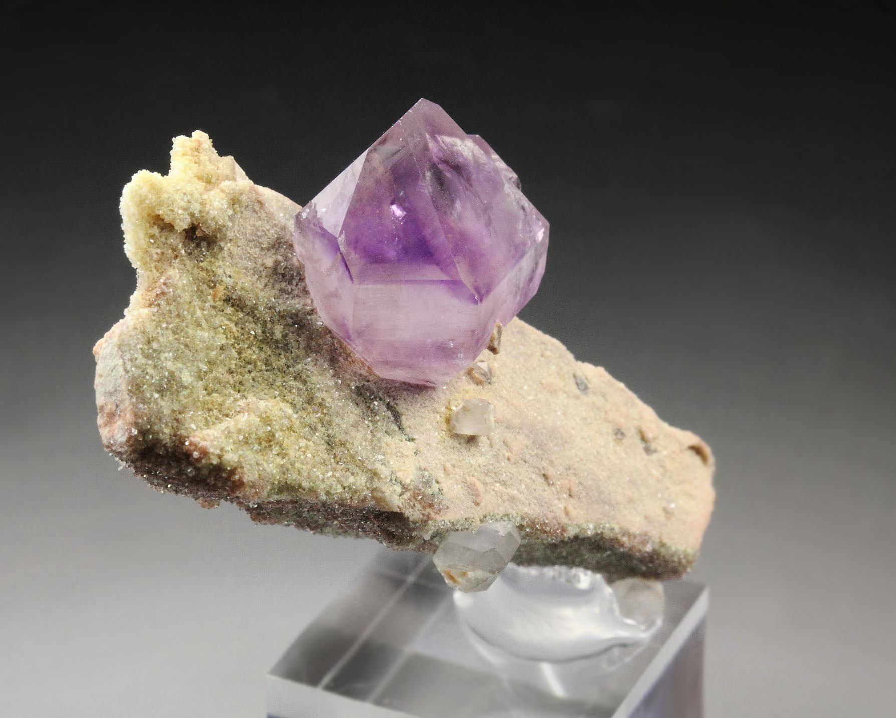 QUARTZ var. AMETHYST