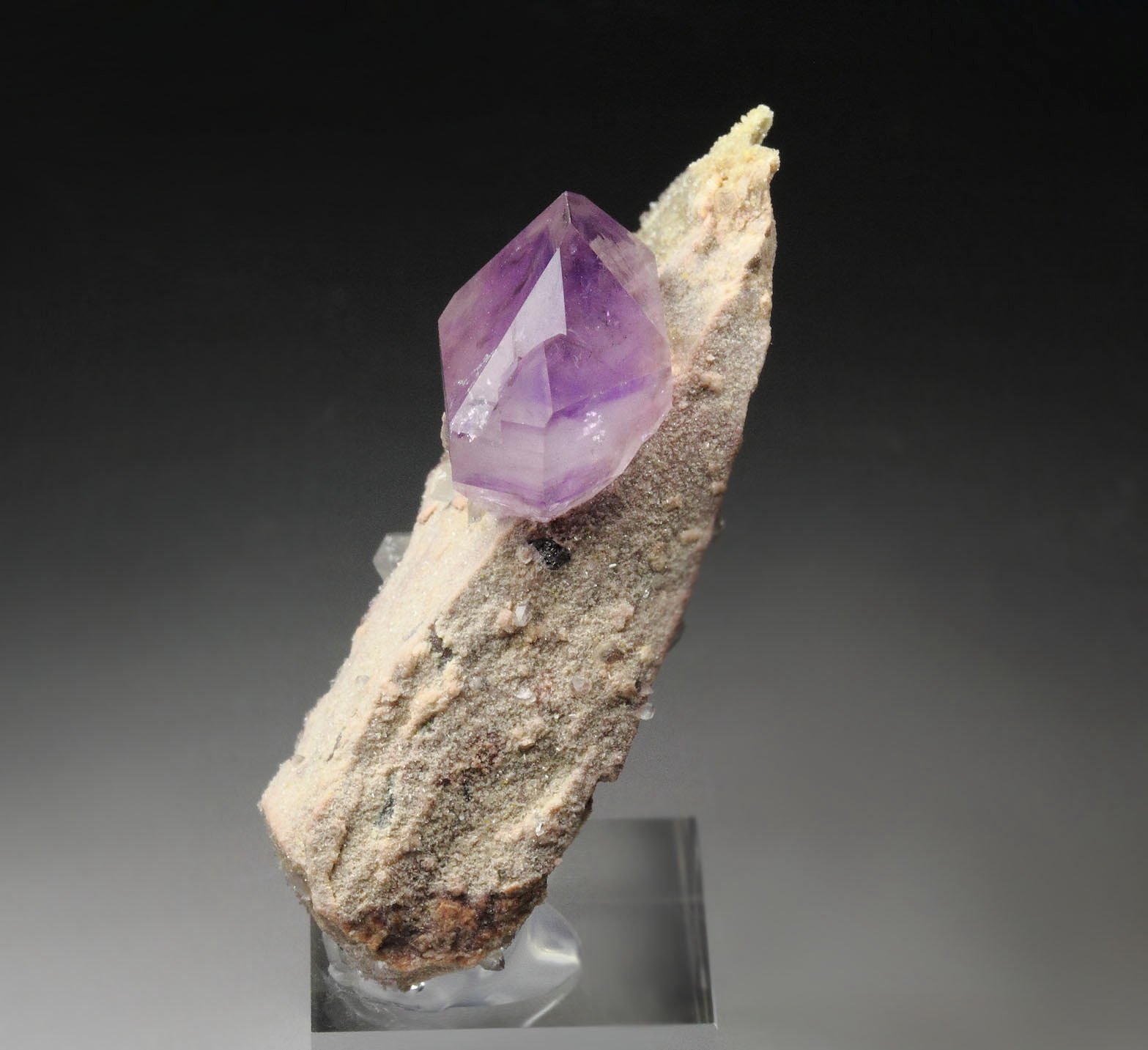 QUARTZ var. AMETHYST