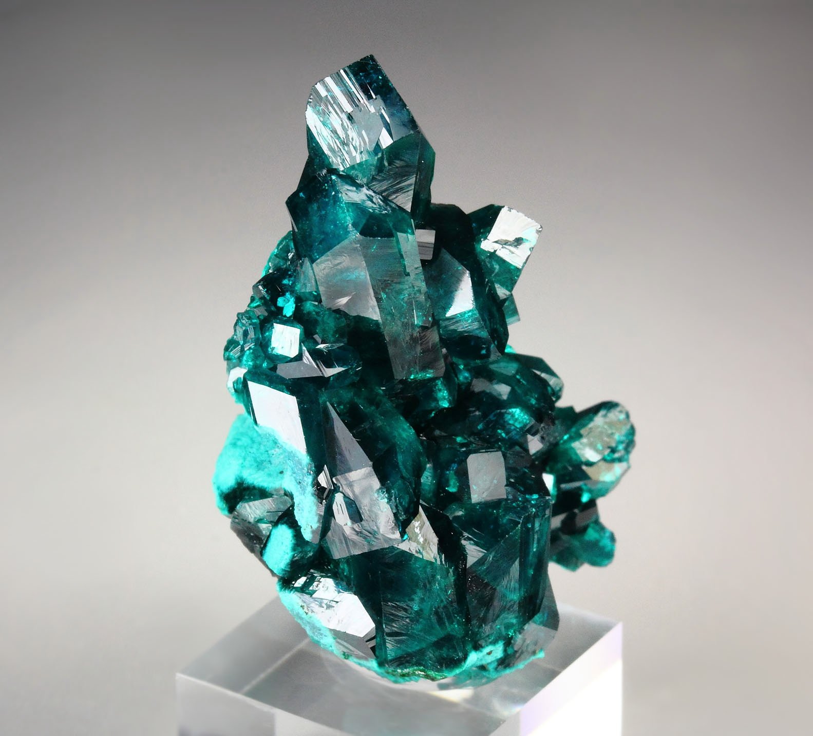 gem DIOPTASE bi-terminated