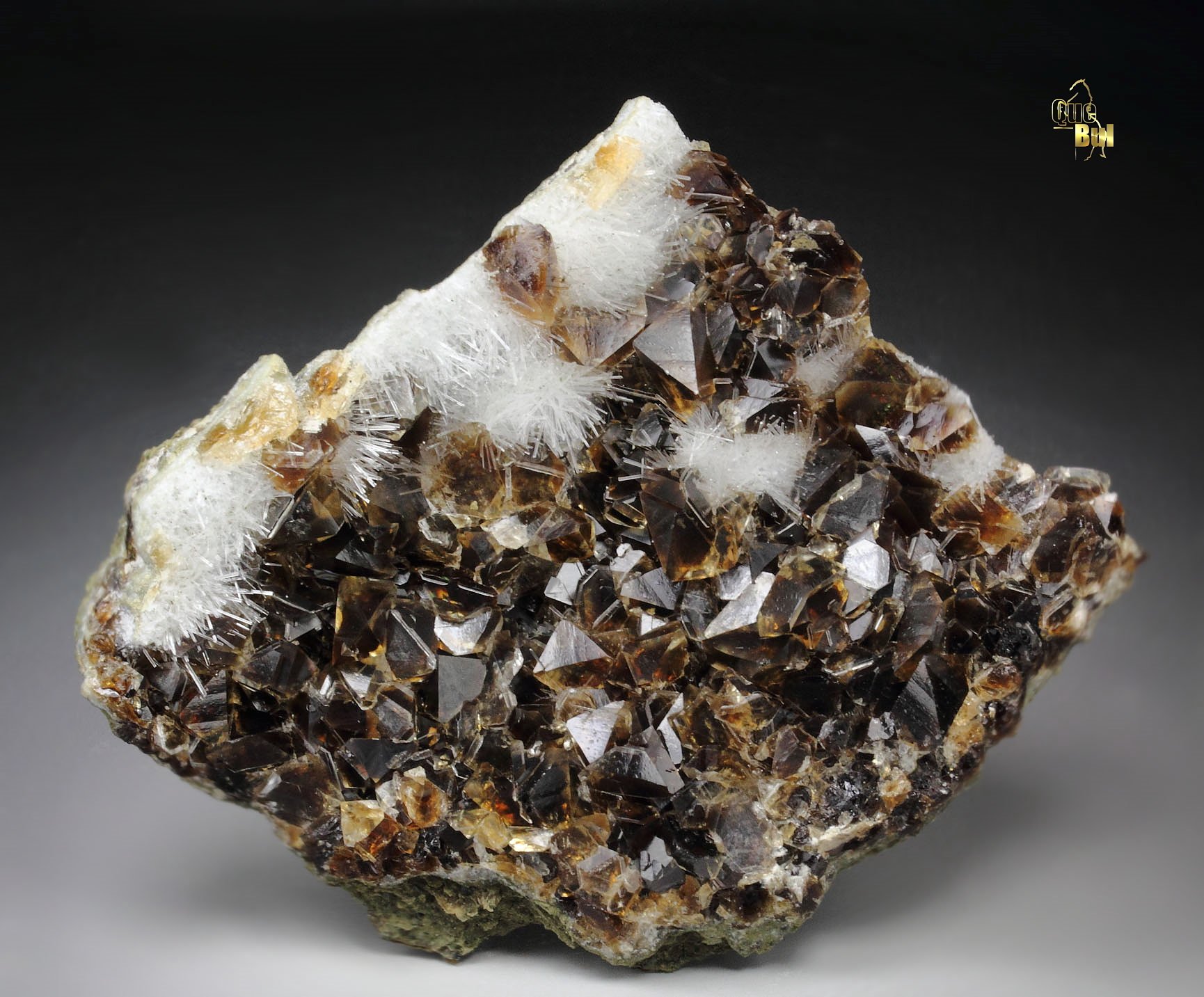 CALCITE, NATROLITE