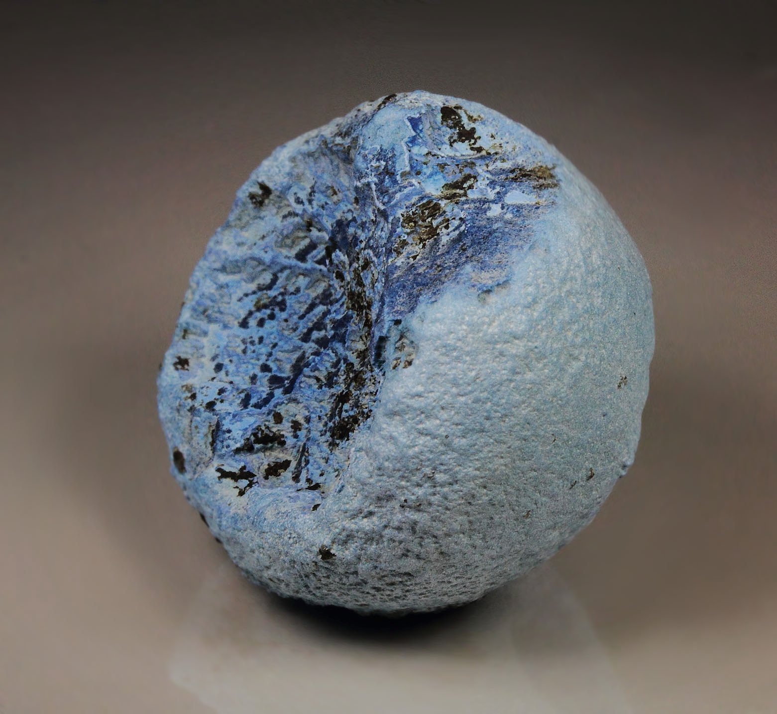 SHATTUCKITE floater