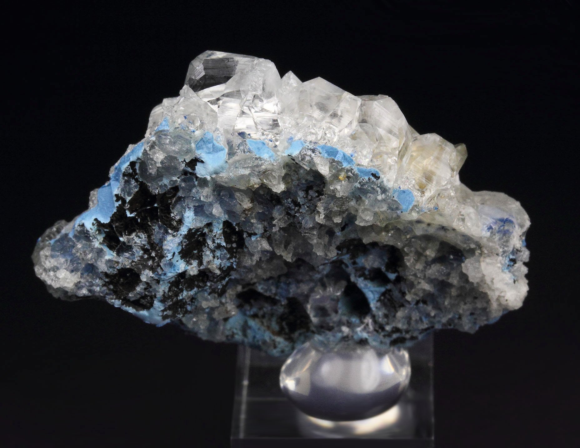 SHATTUCKITE, QUARTZ