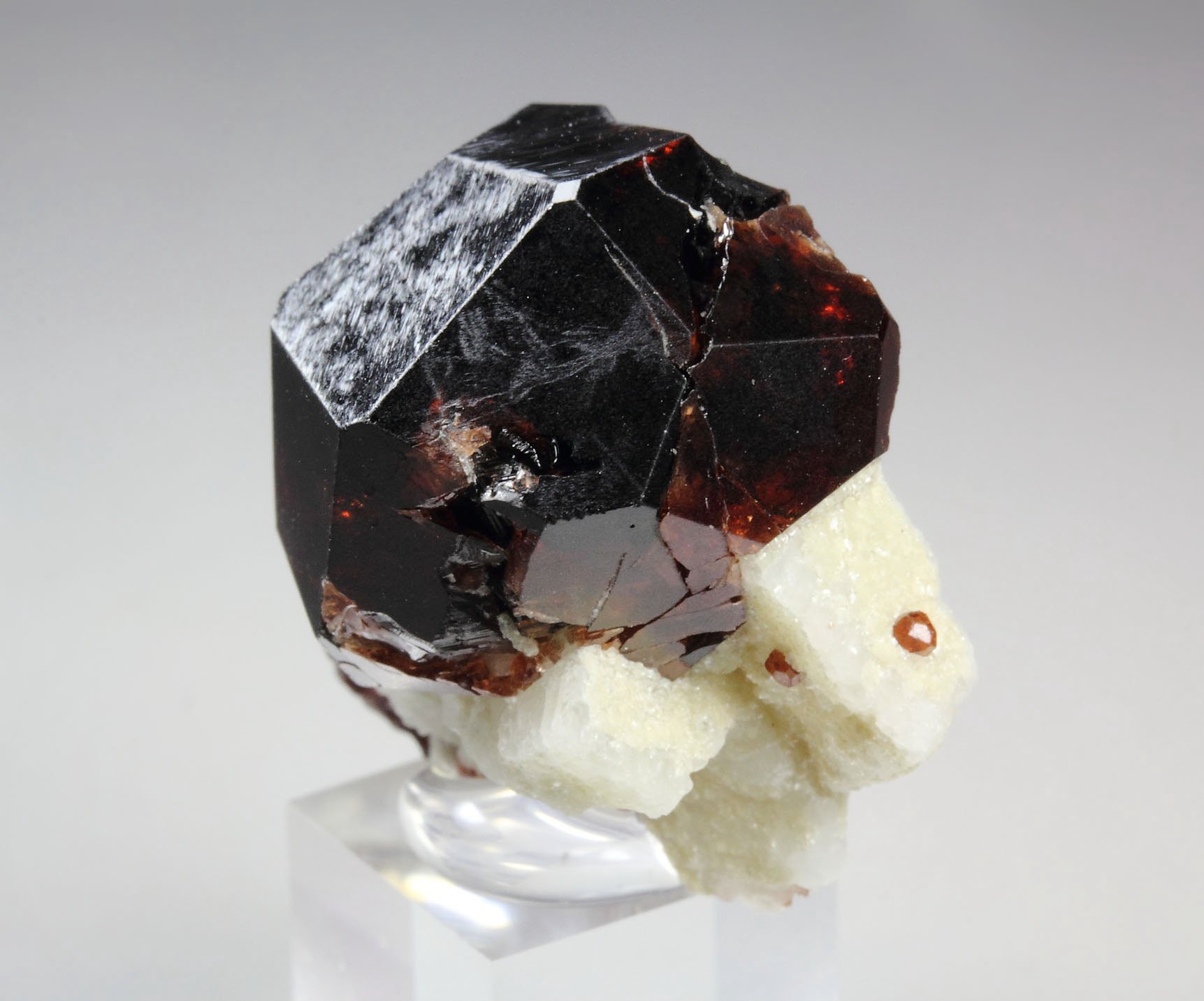 GARNET var. SPESSARTINE