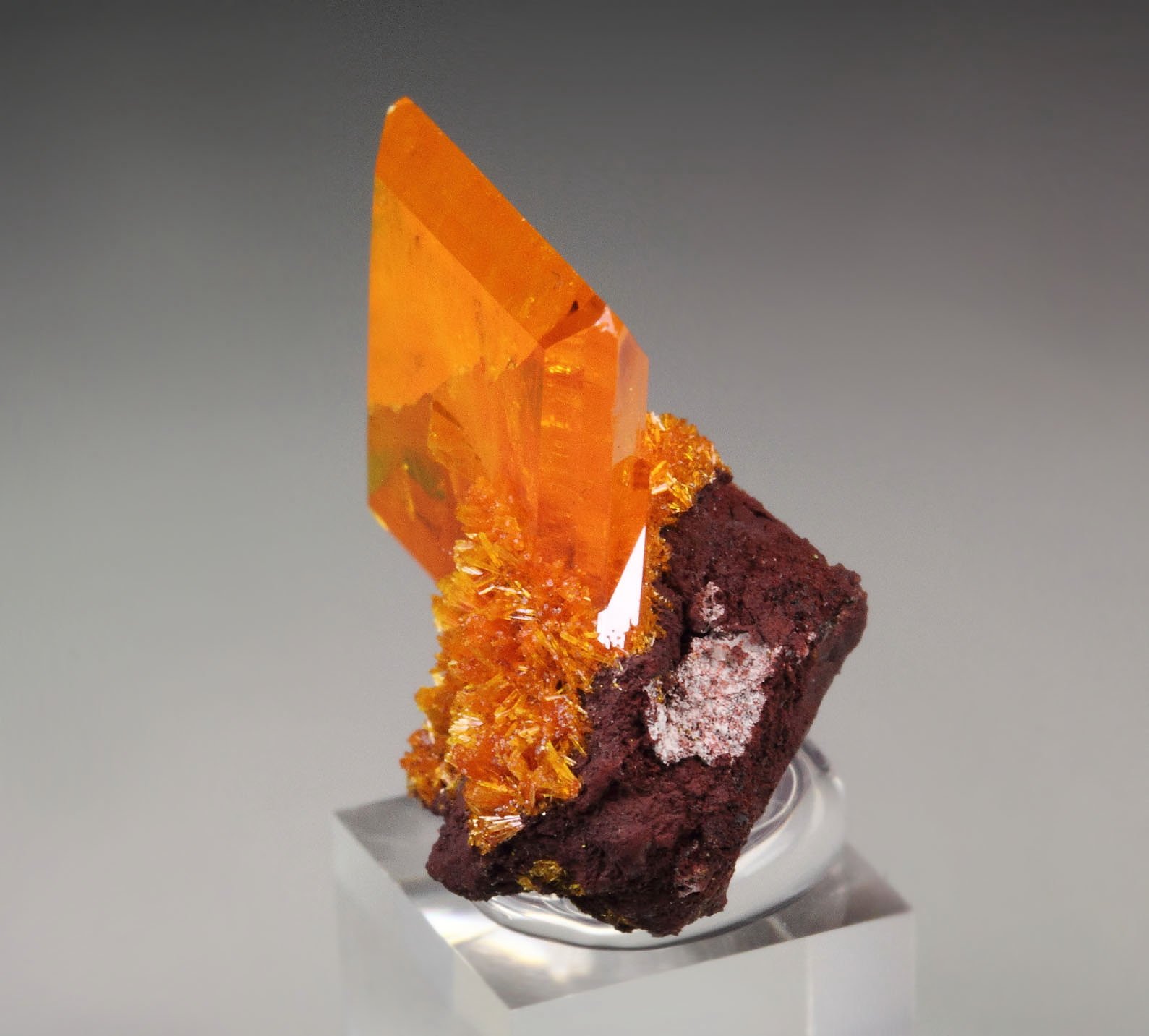 WULFENITE