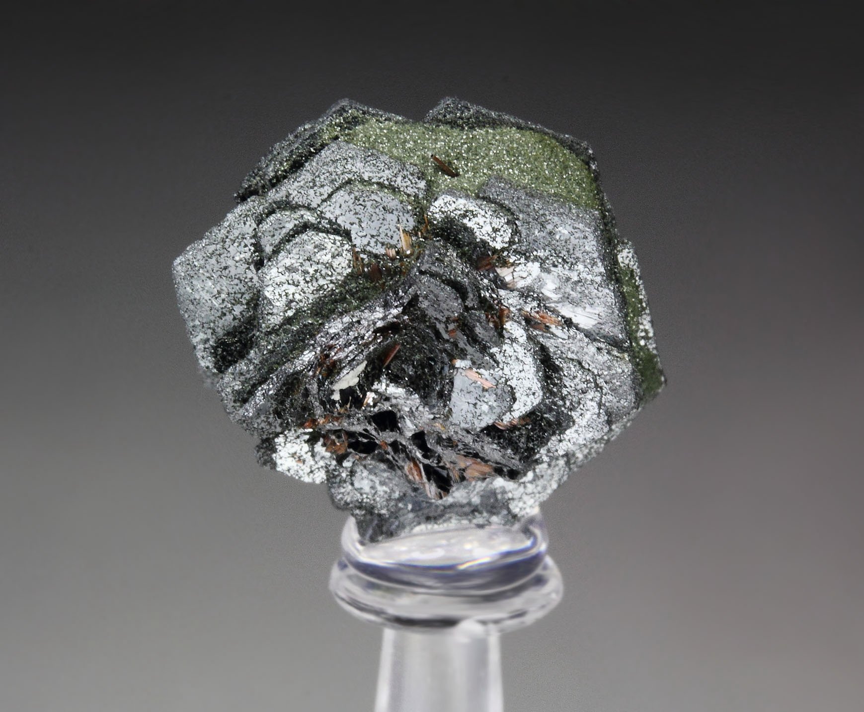 HEMATITE var. IRON ROSE, RUTILE