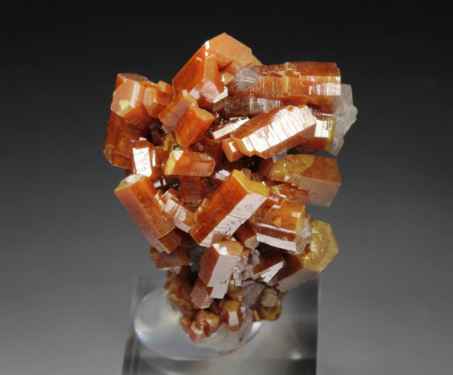 VANADINITE, CALCITE