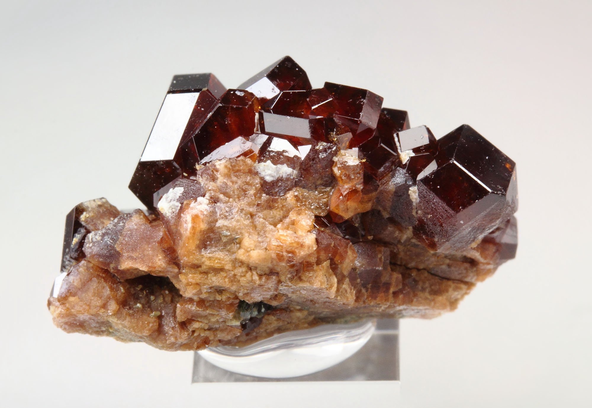 GARNET var. HESSONITE