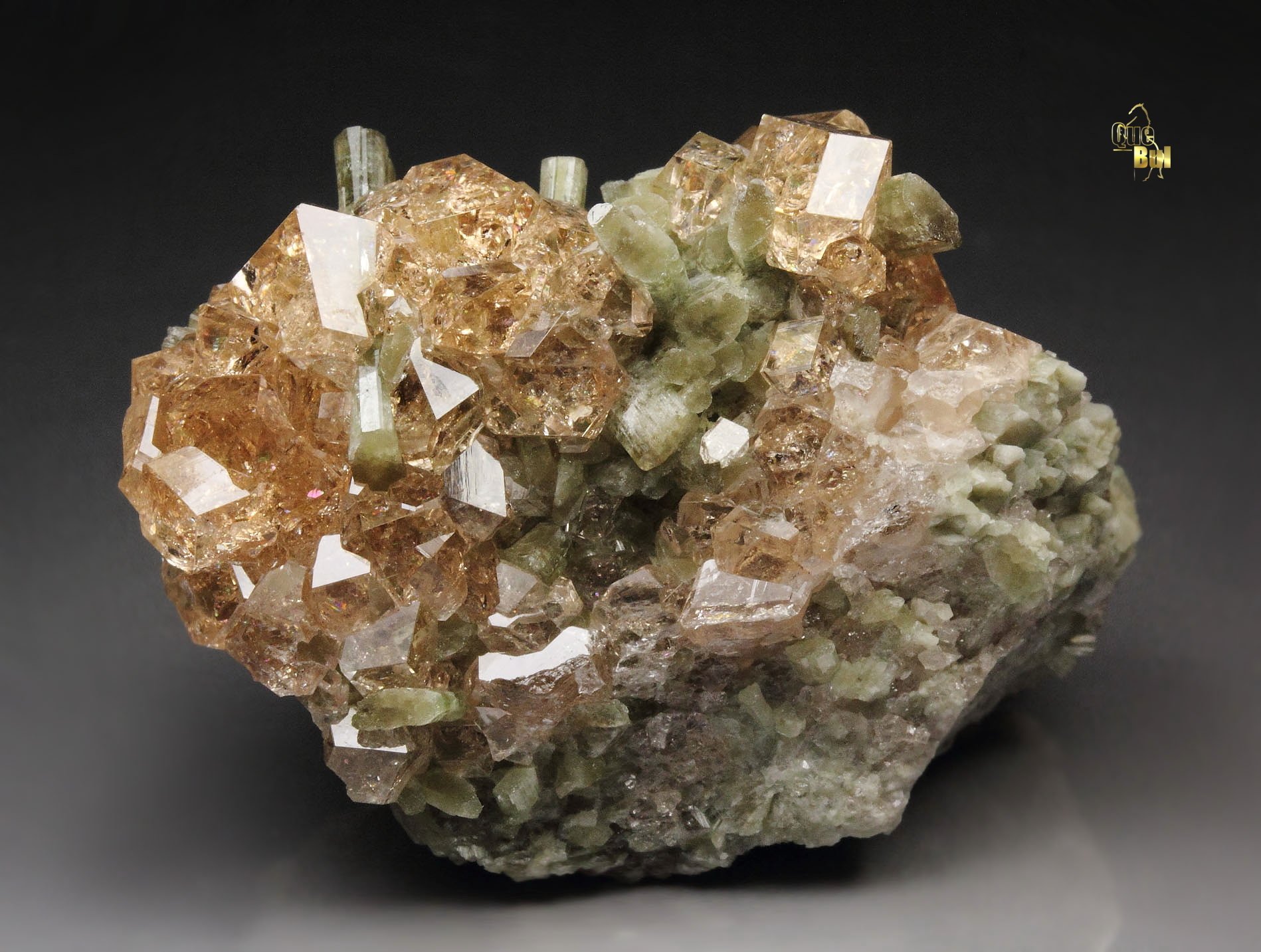 gem GARNET var. GROSSULAR, DIOPSIDE