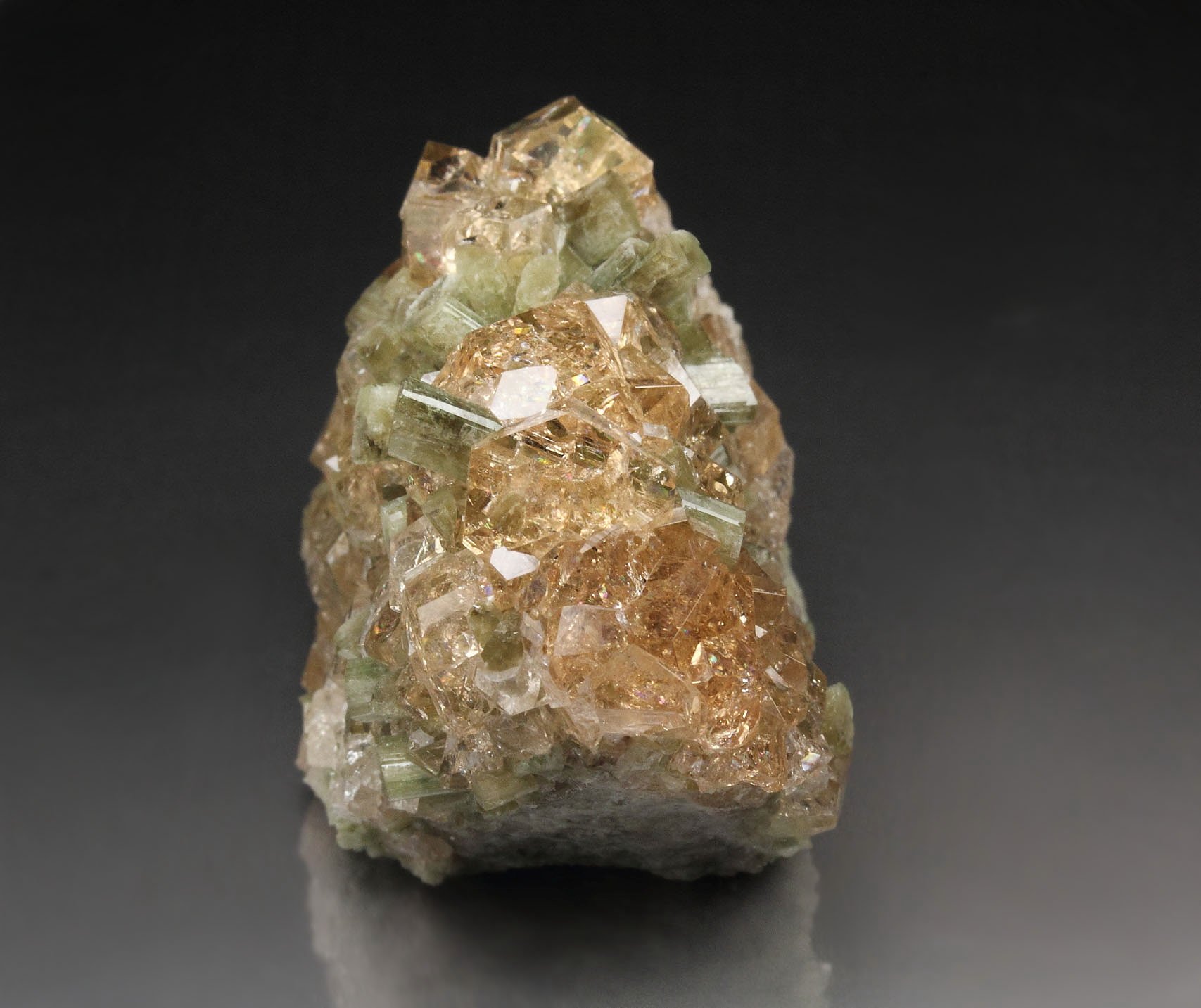 gem GARNET var. GROSSULAR, DIOPSIDE