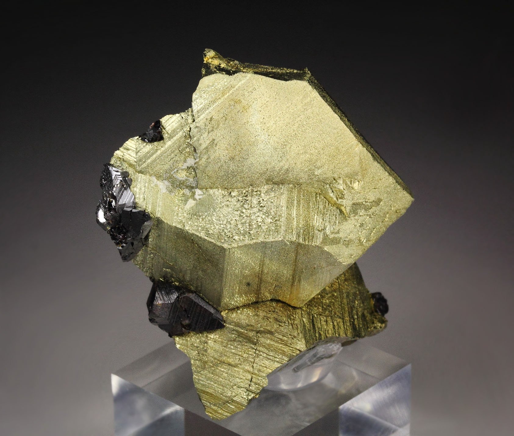 CHALCOPYRITE, SPHALERITE 