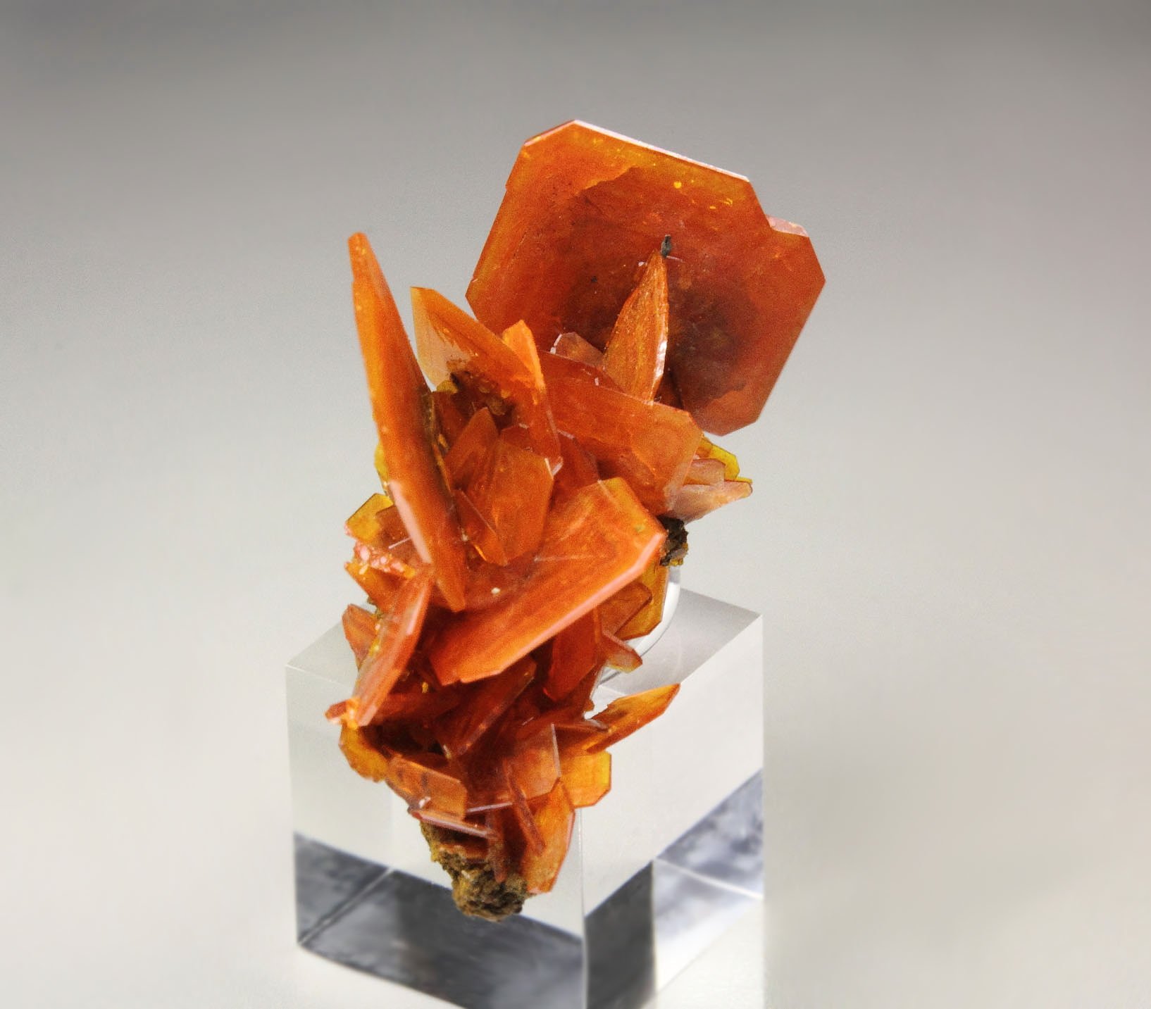 WULFENITE