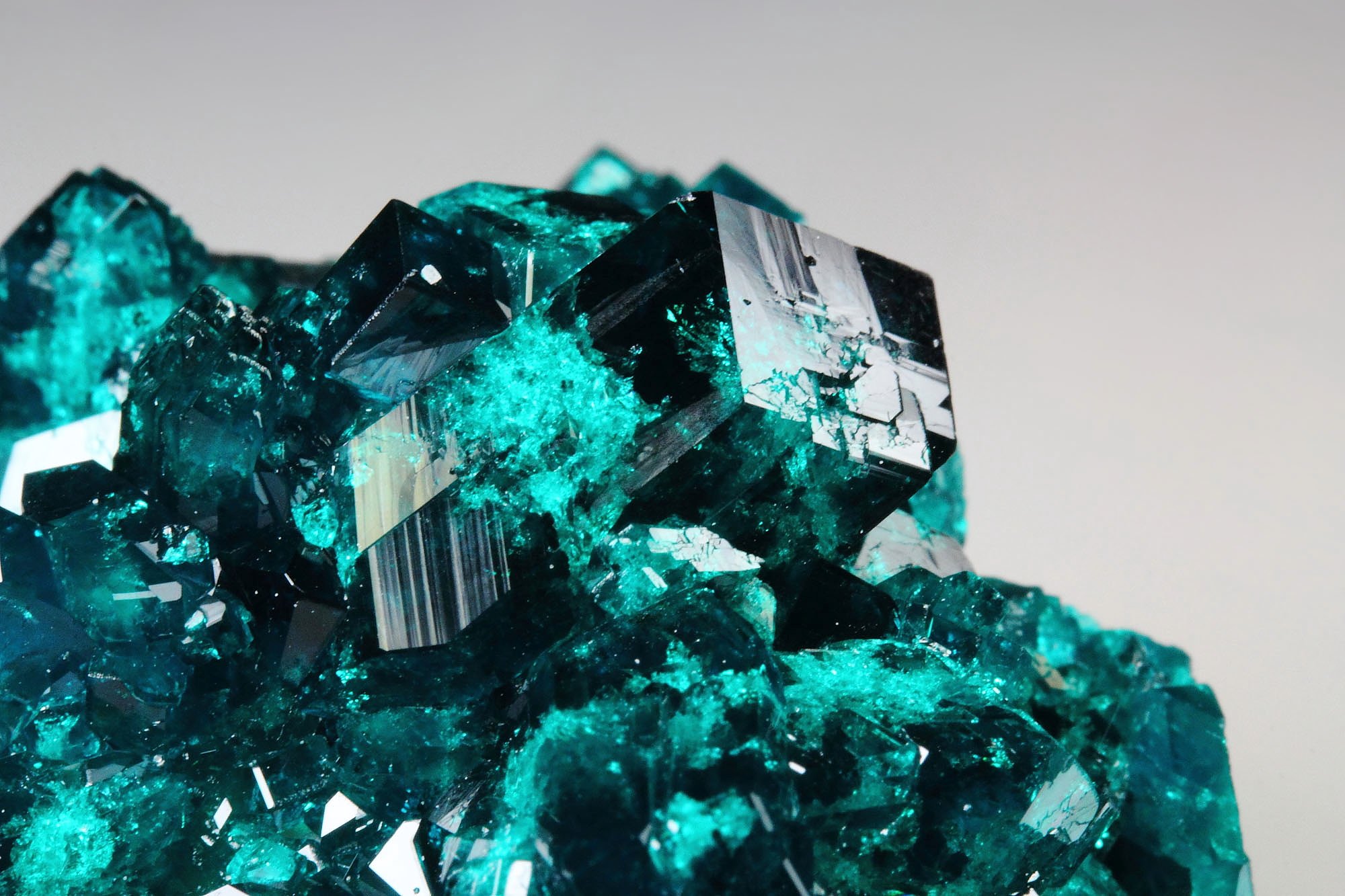 gemmy DIOPTASE, CALCITE