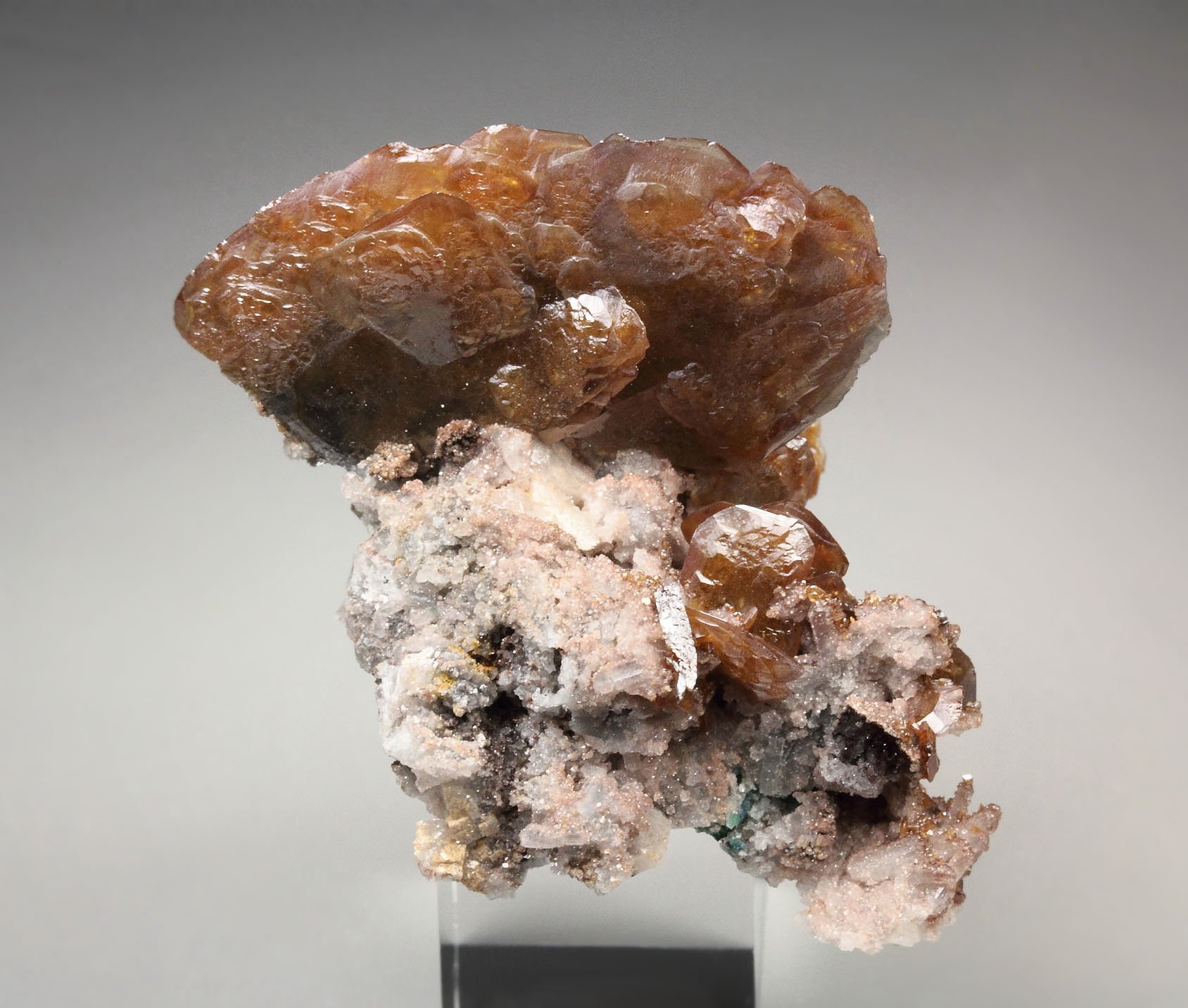 WULFENITE, MALACHITE